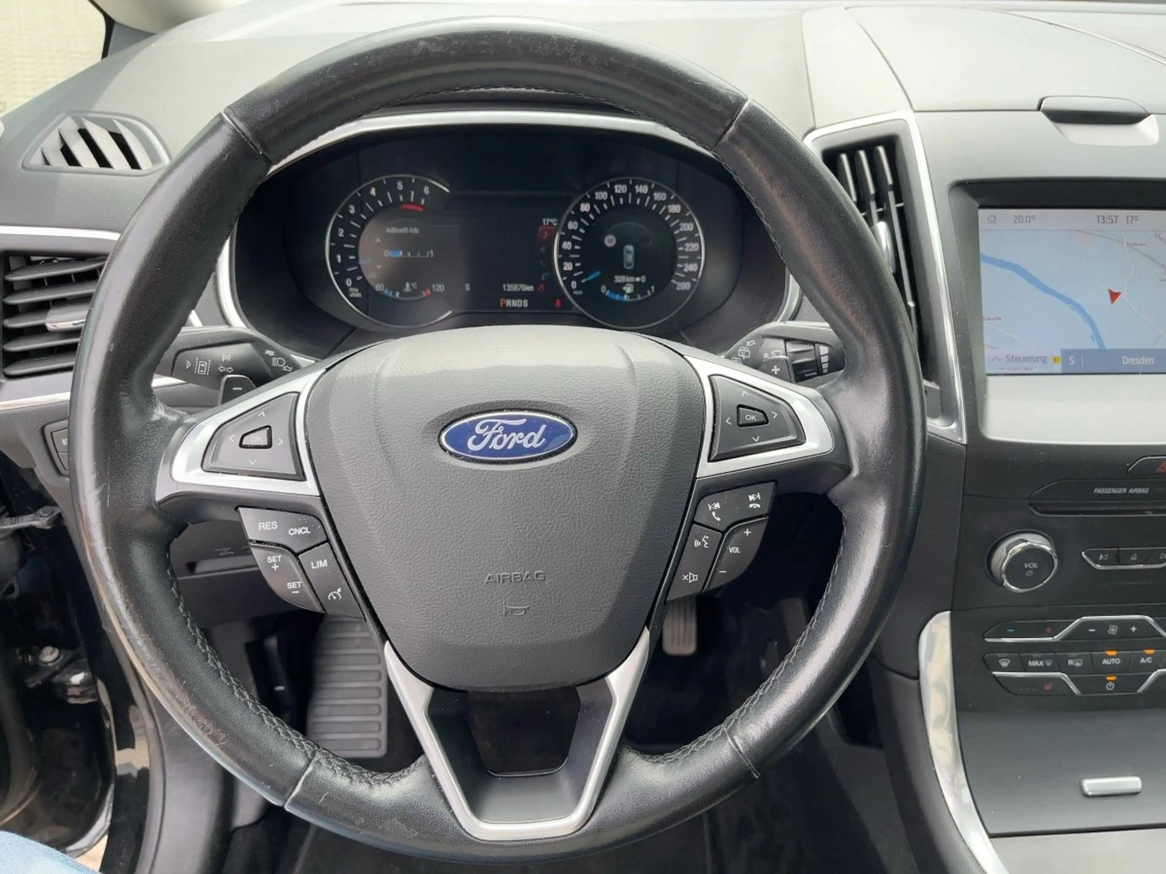 Ford Galaxy 2.0 EcoBlue Titanium LED+Navi+Pano+SD+SHZ — photo 11