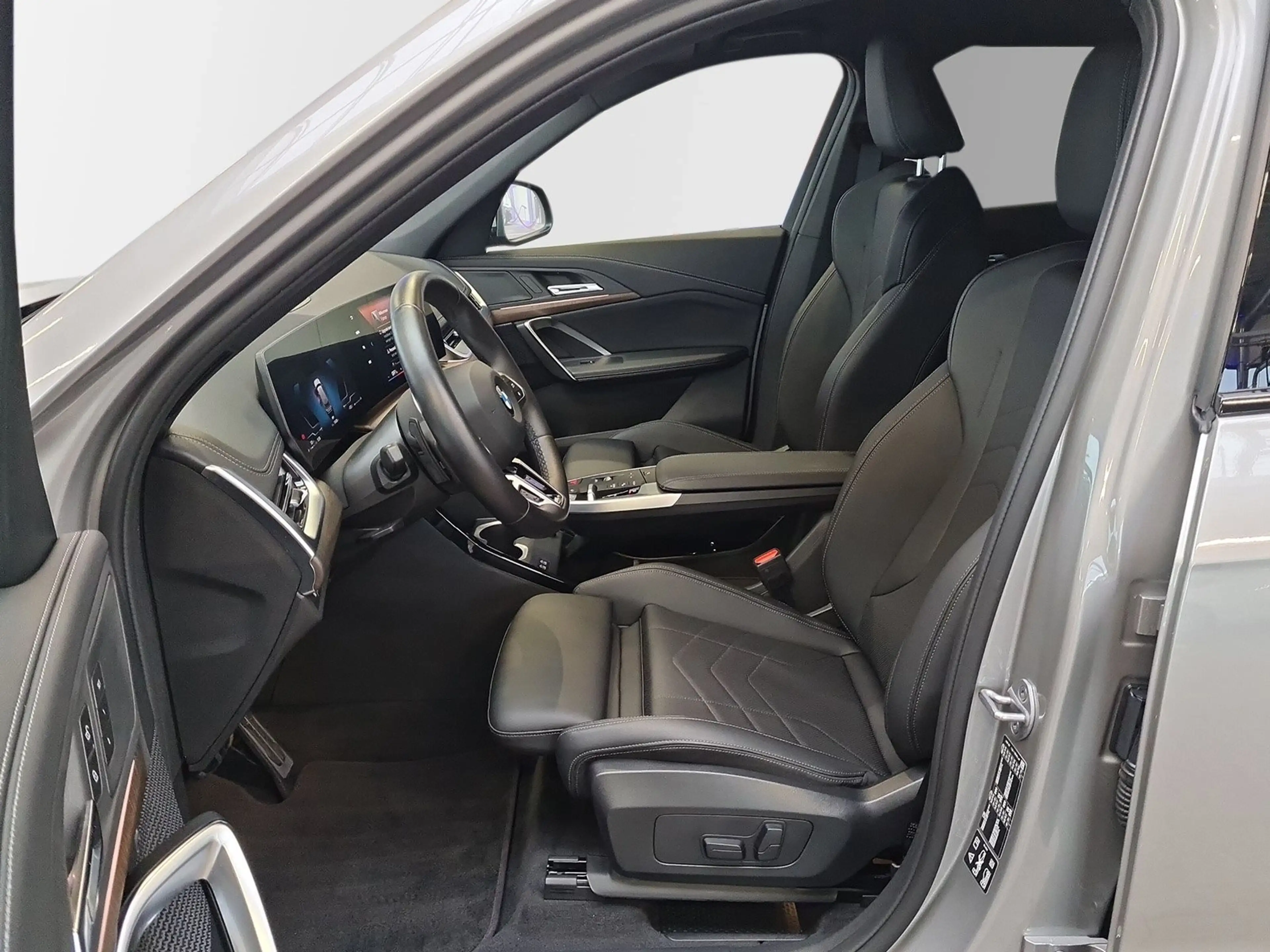 BMW X1 xDrive20d M-Sport AHK ACC Finanz. ab 1,49% — photo 9