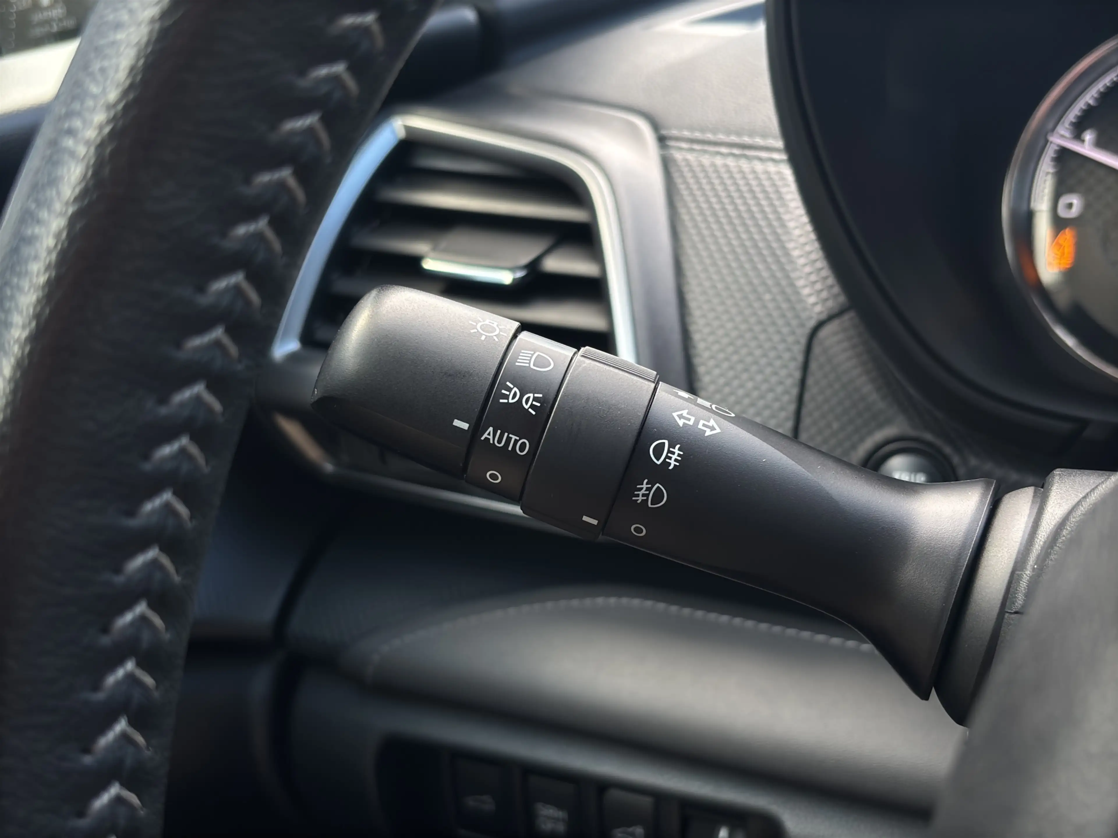 Subaru Forester 2.0i e-BOXER First Edition | Trekhaak | Panoramdak — photo 17
