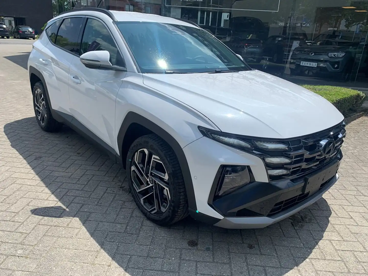 Hyundai TUCSON NIEUW! - SHINE Automaat, Leder, Navi, Carplay,.. + Wit - 1