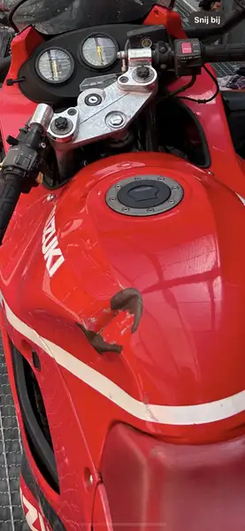 Suzuki GSX 600 - foto 3