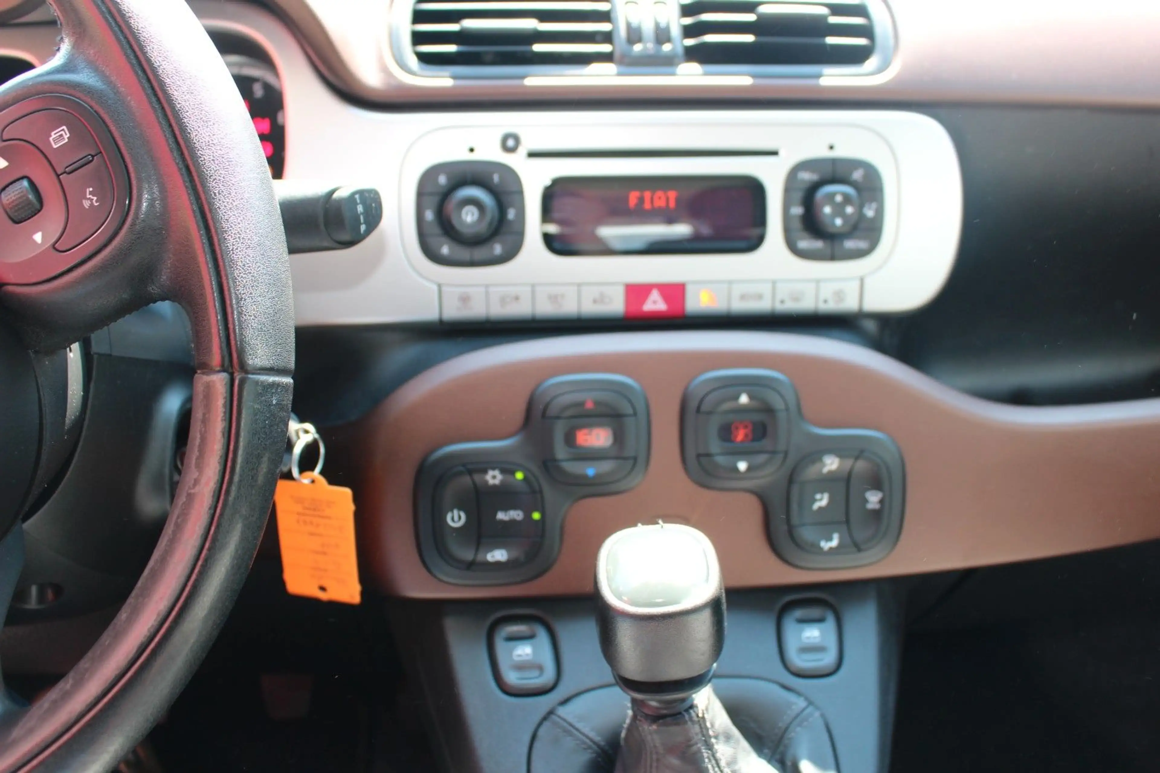 Fiat Panda Cross 4x4 — photo 7