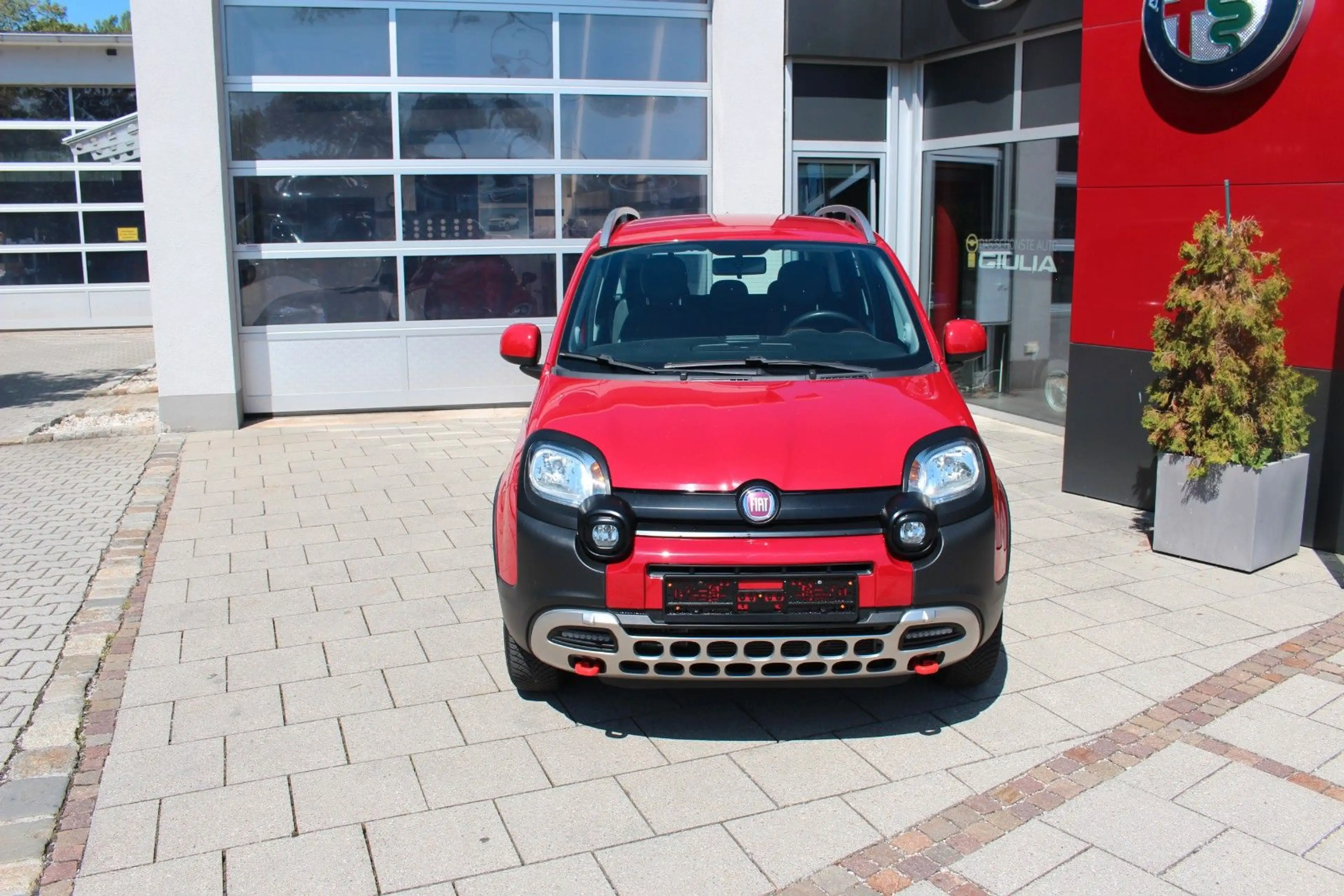 Fiat Panda Cross 4x4 — photo 2