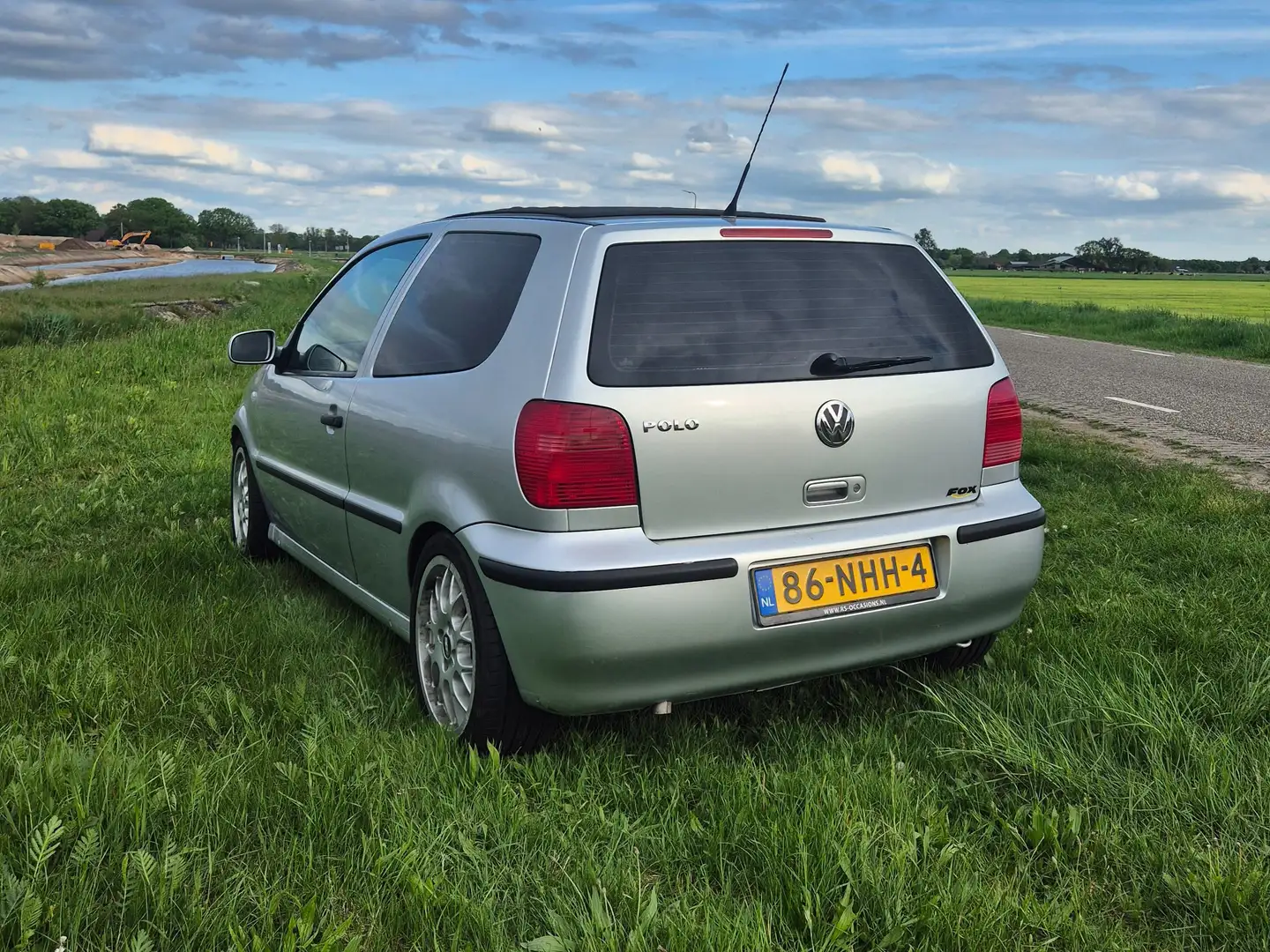 Volkswagen Polo Polo 1.4 Open Air Edition Argintiu - 2