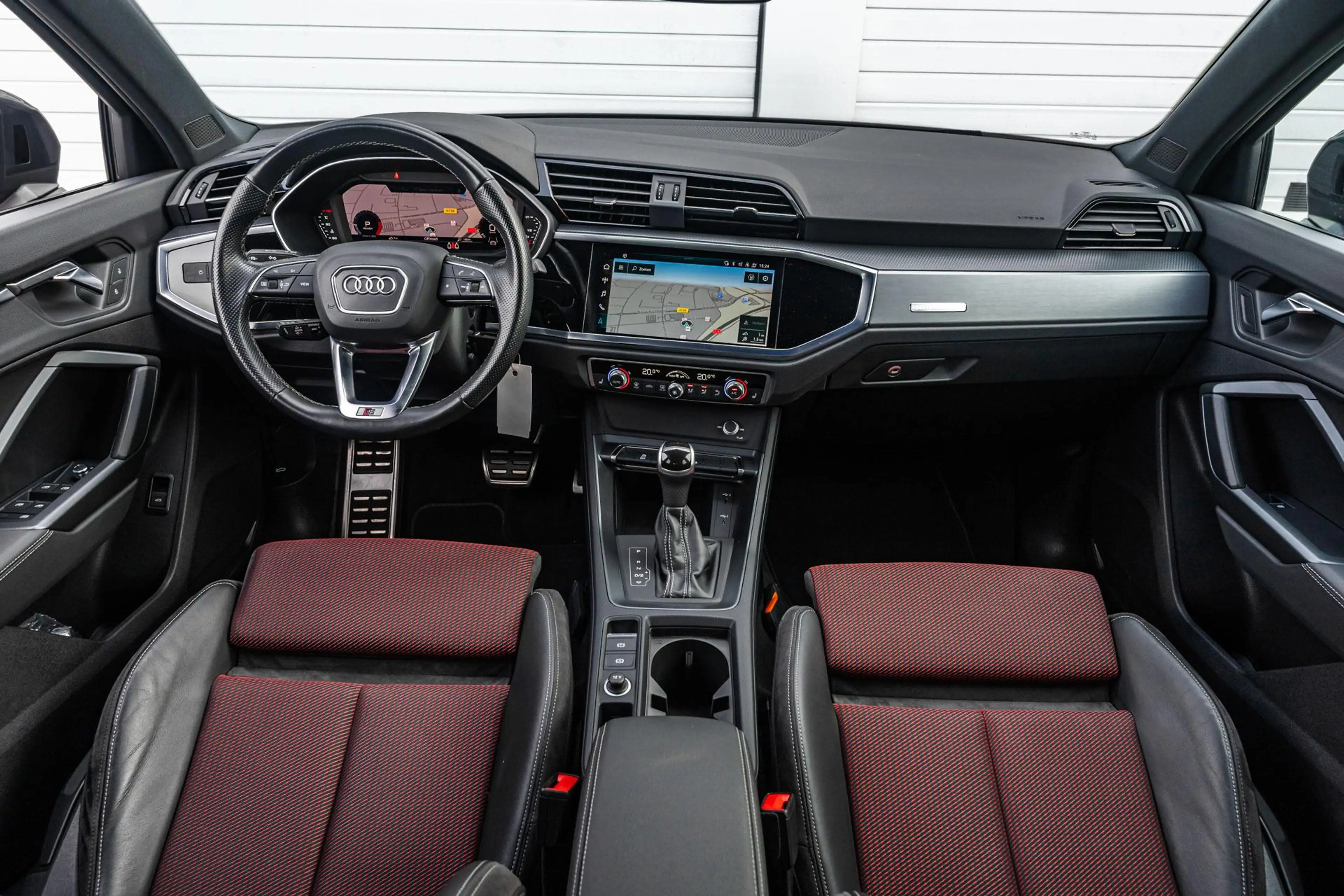 Audi Q3 35 TFSI 150pk S-tronic S edition | Stoelverwarming — photo 5