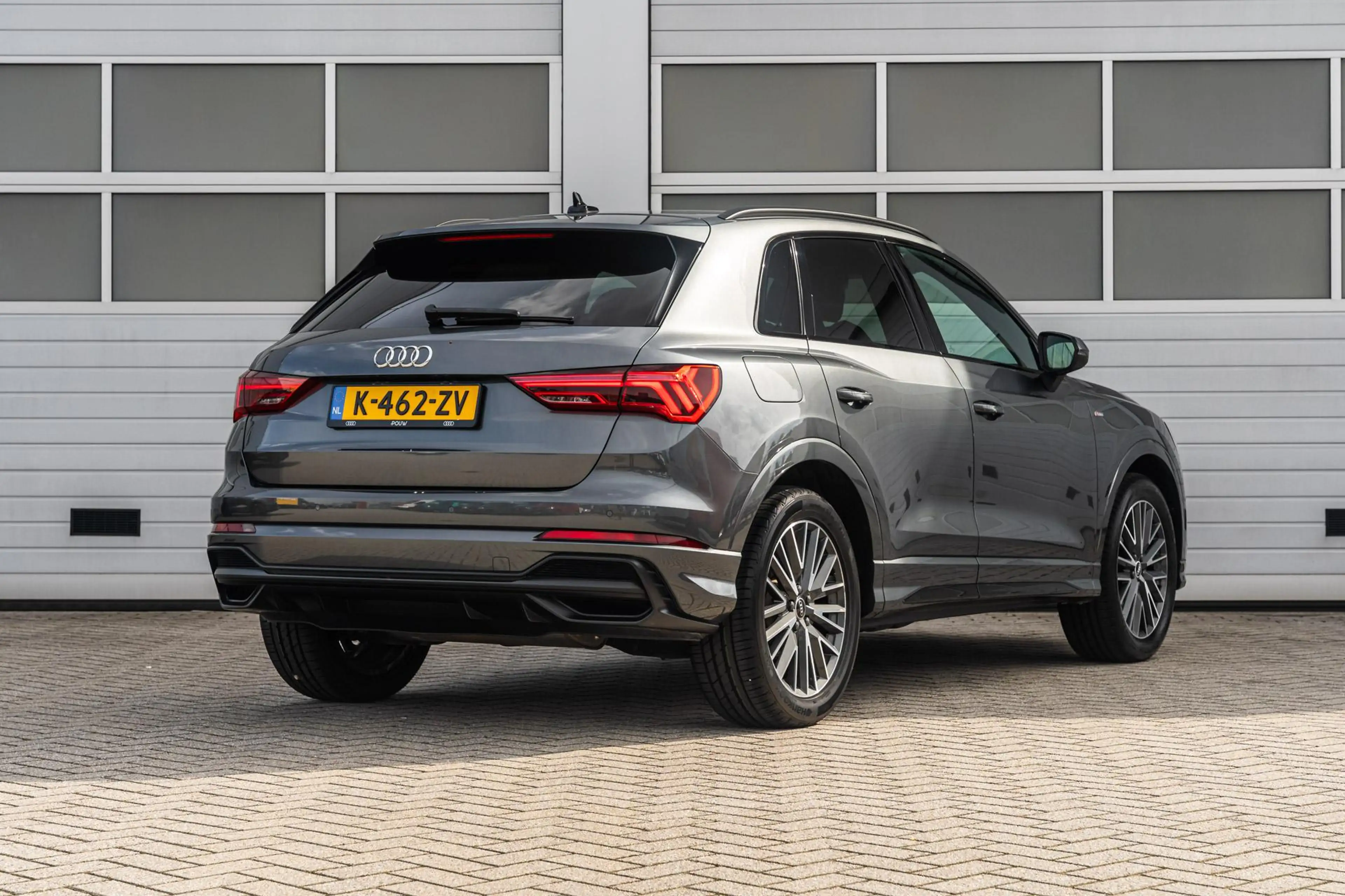 Audi Q3 35 TFSI 150pk S-tronic S edition | Stoelverwarming — photo 2