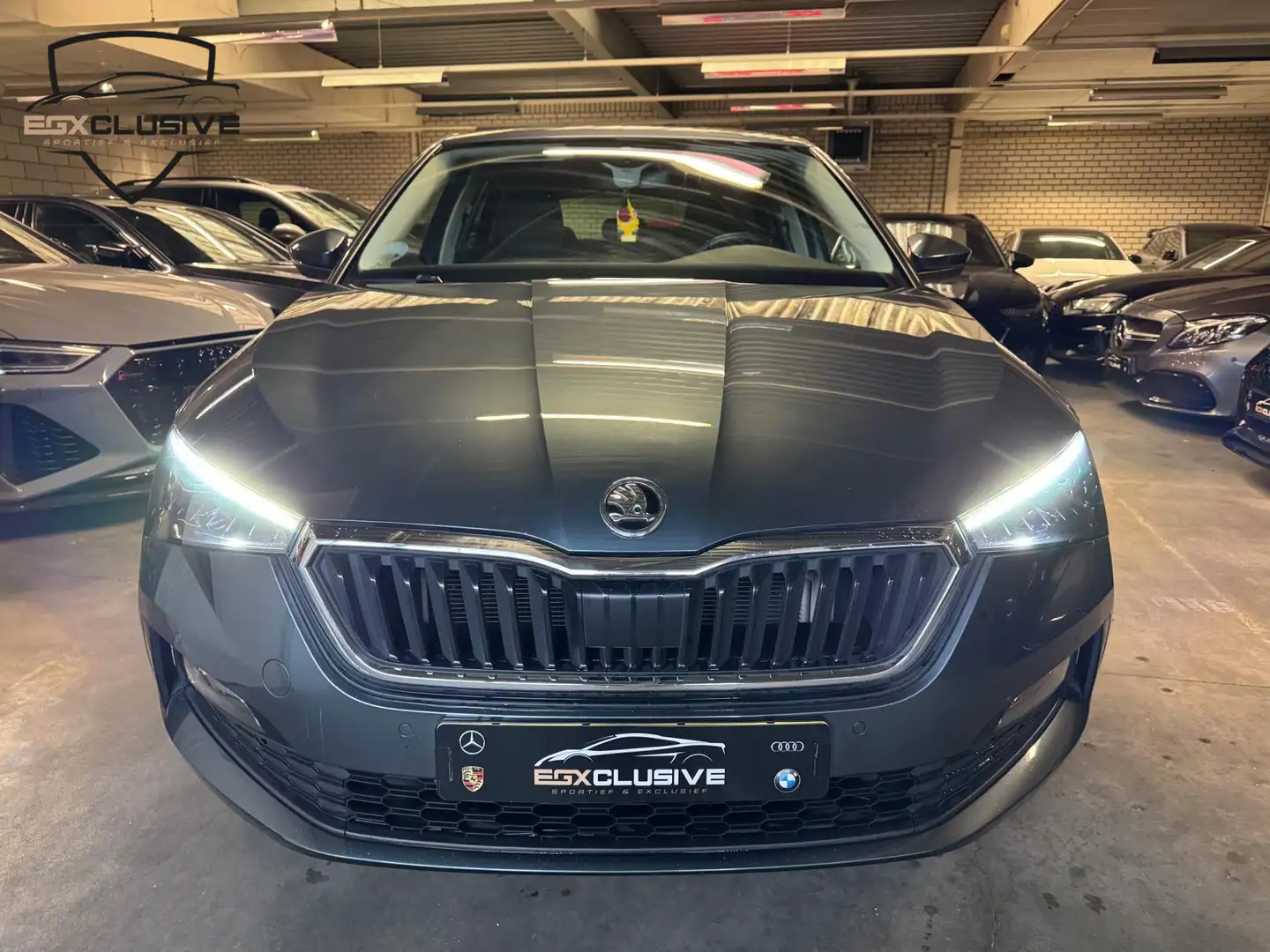 Skoda Scala 1.5 TSI Business Edition Virtual/dealer onderhoude Gris - 2