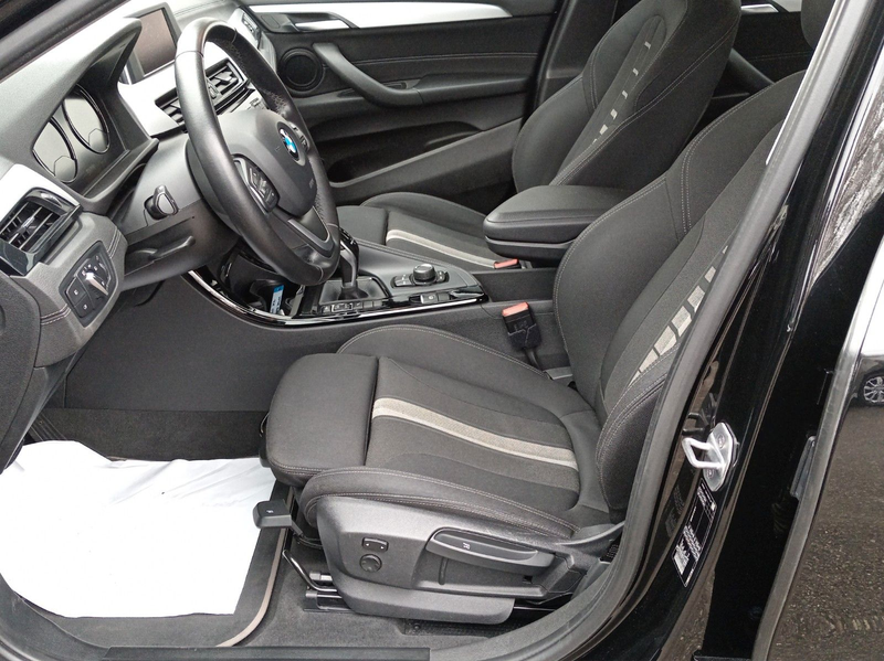 BMW X2 sDrive 18 d TÜV & Kundendienst NEU — photo 8