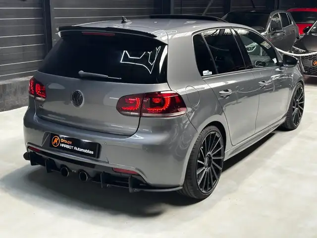 Volkswagen Golf view 4