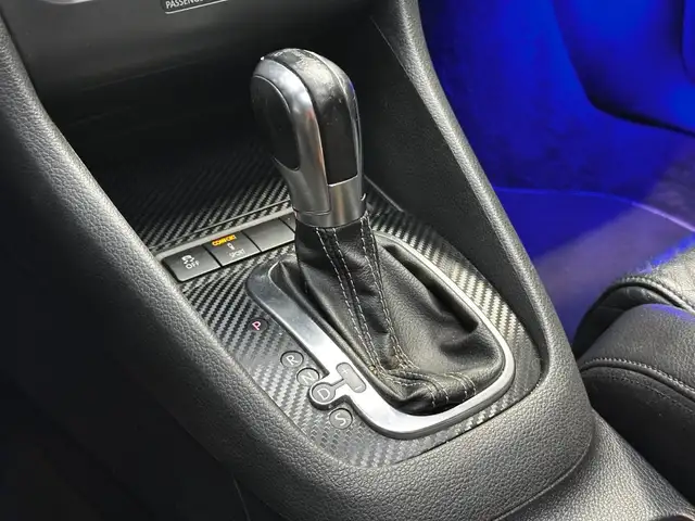 Volkswagen Golf view 21