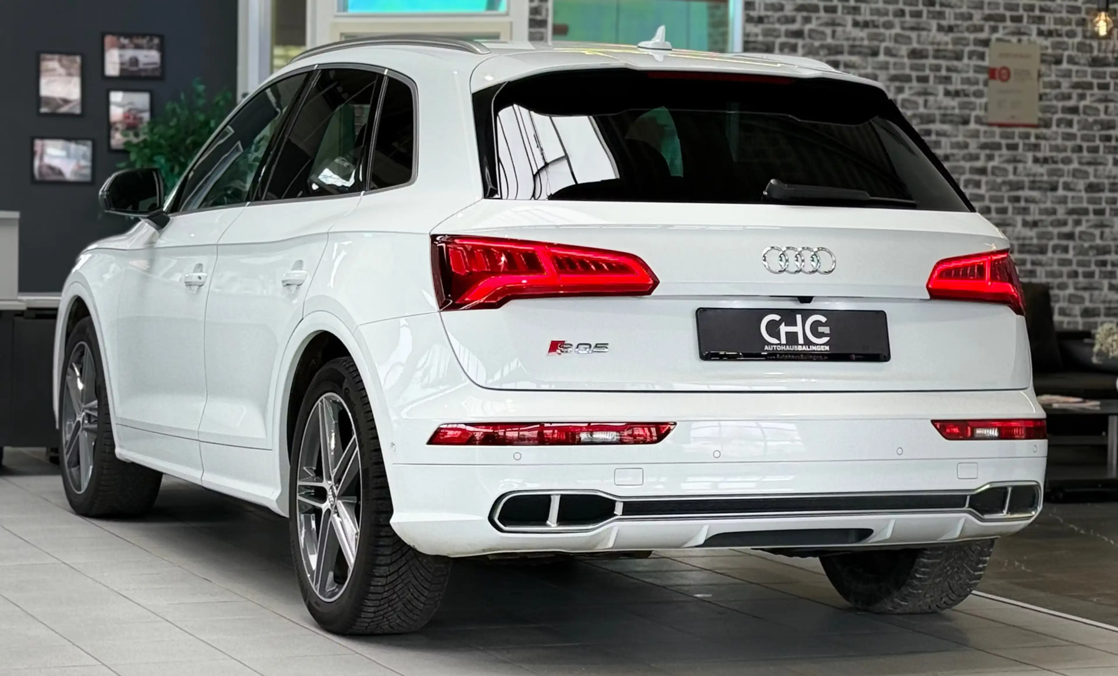 Audi SQ5 3.0 TDI quattro STHZ|AHK|360*|HUD|ACC|CARBON| — photo 5