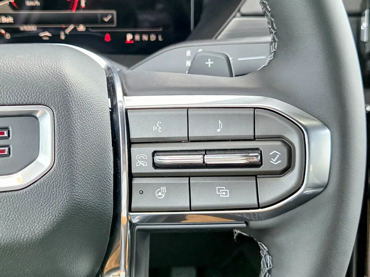 GMC Acadia снимка GMC Acadia