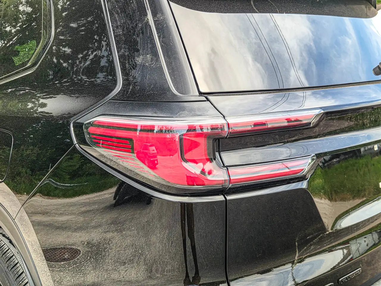 GMC Acadia снимка GMC Acadia