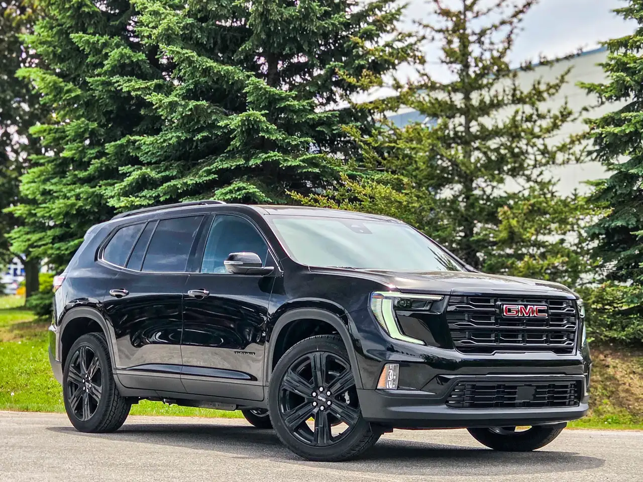 GMC Acadia снимка GMC Acadia