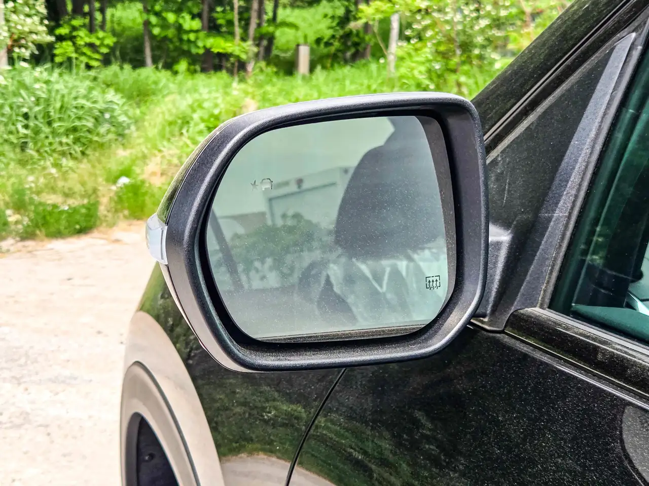 GMC Acadia снимка GMC Acadia