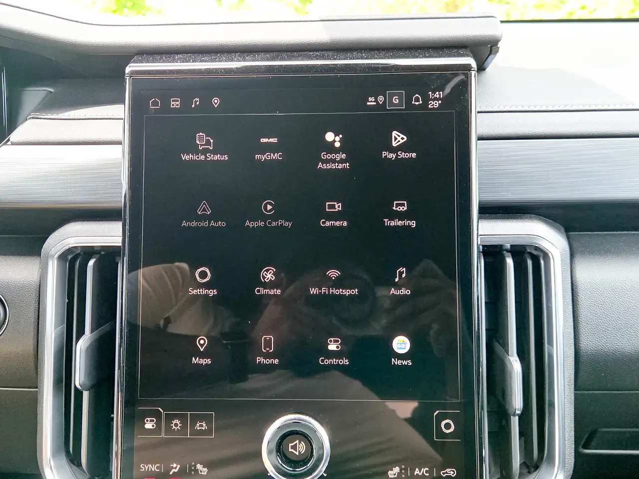 GMC Acadia снимка GMC Acadia