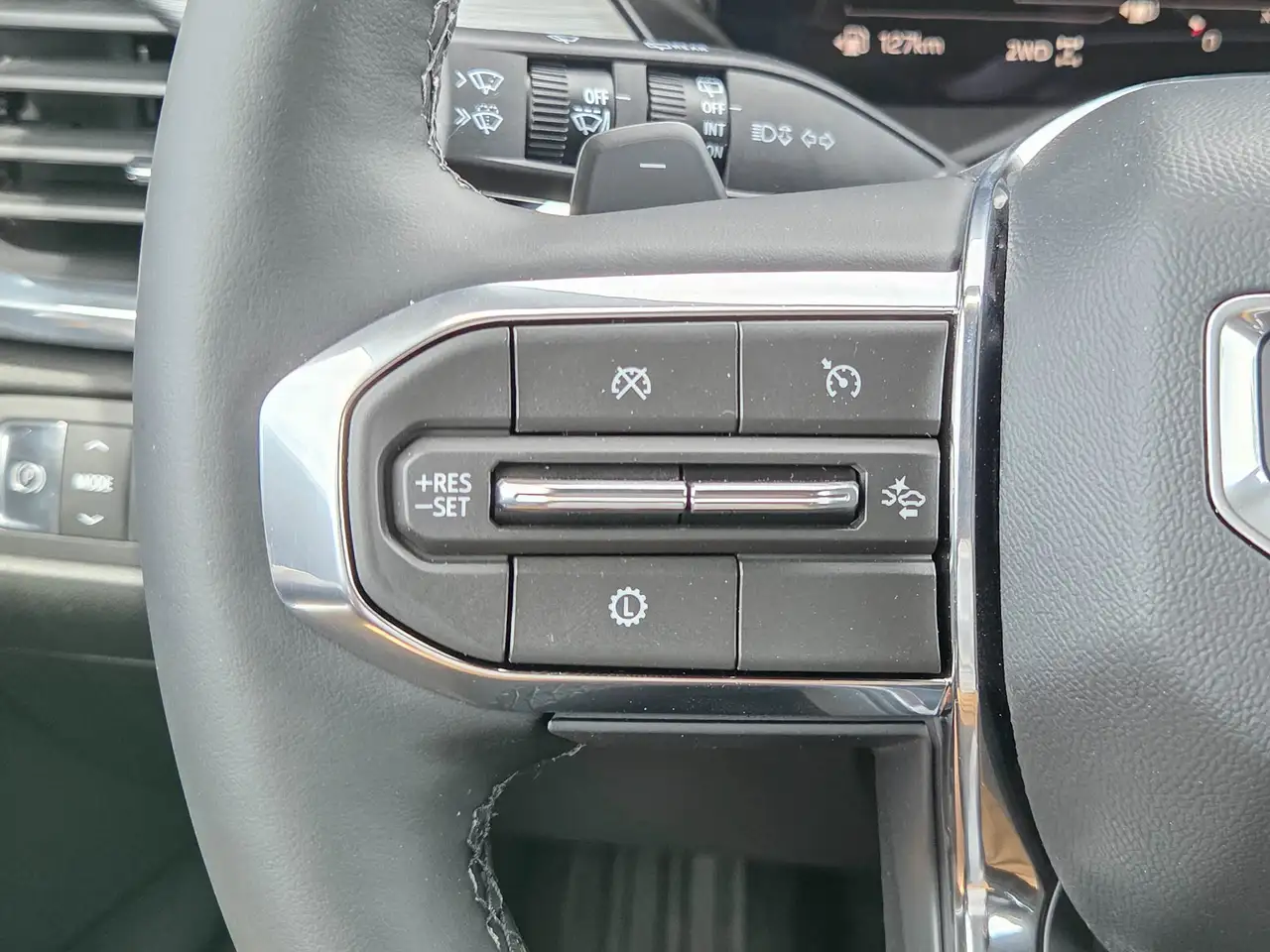 GMC Acadia снимка GMC Acadia