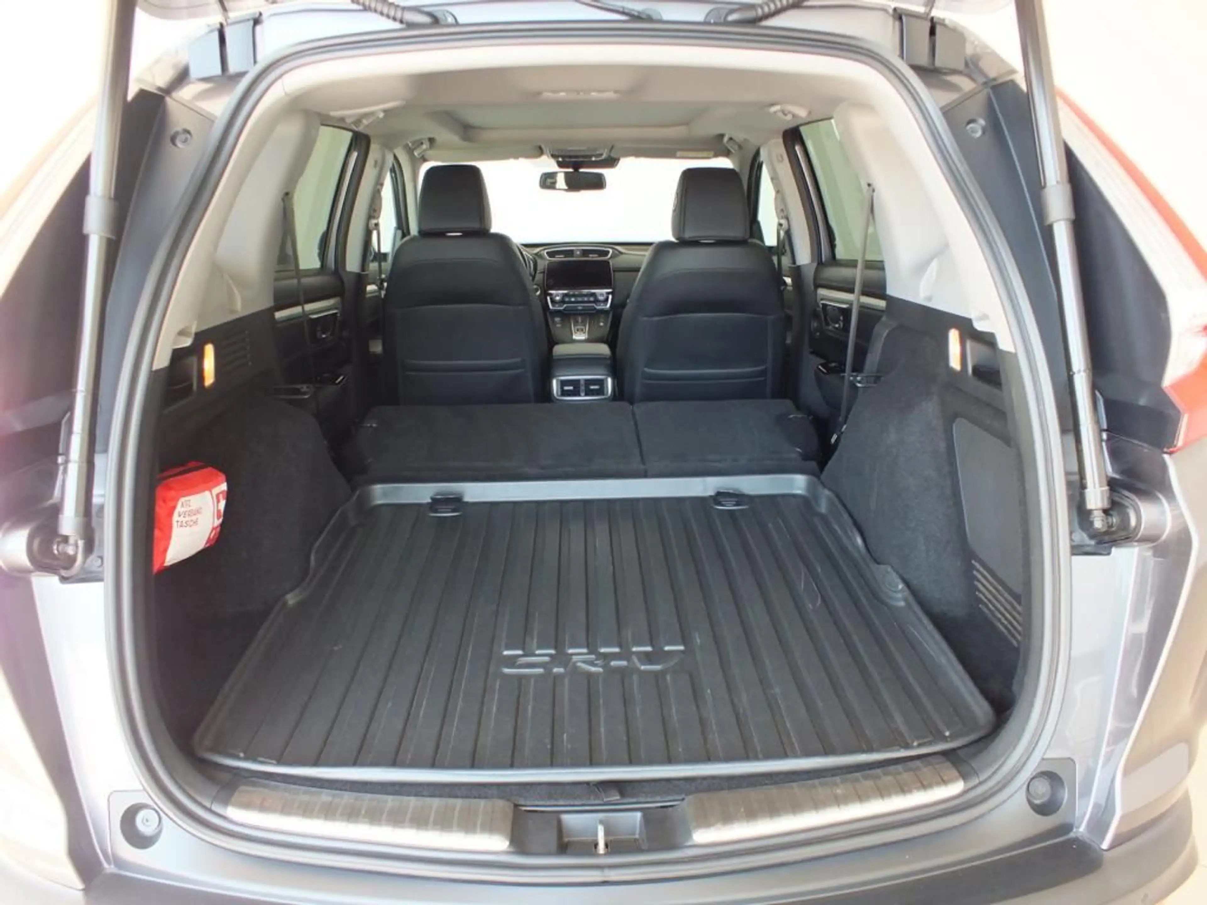 Honda CR-V 2.0 i-MMD Hybrid 4WD Executive — photo 14