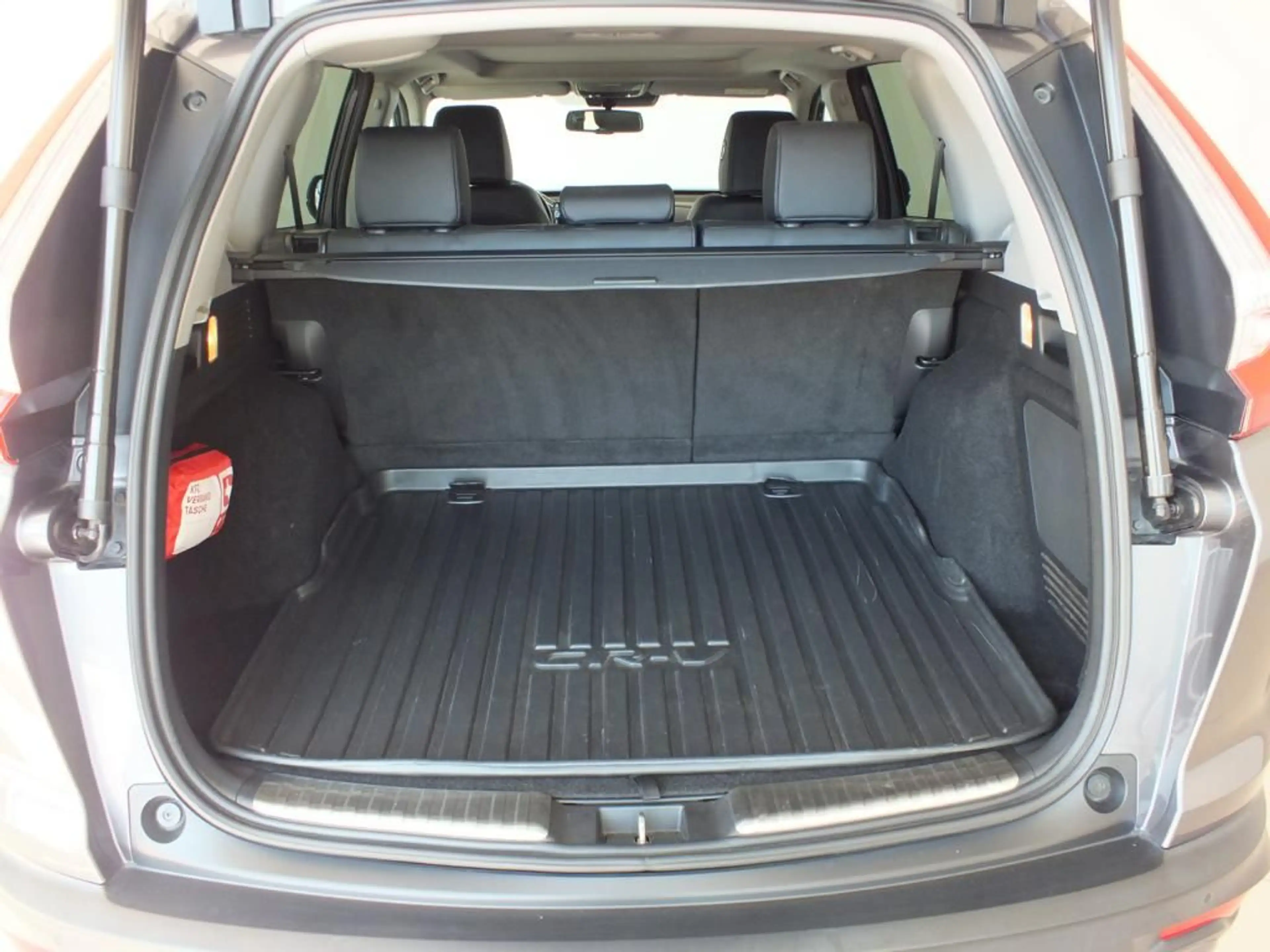 Honda CR-V 2.0 i-MMD Hybrid 4WD Executive — photo 13