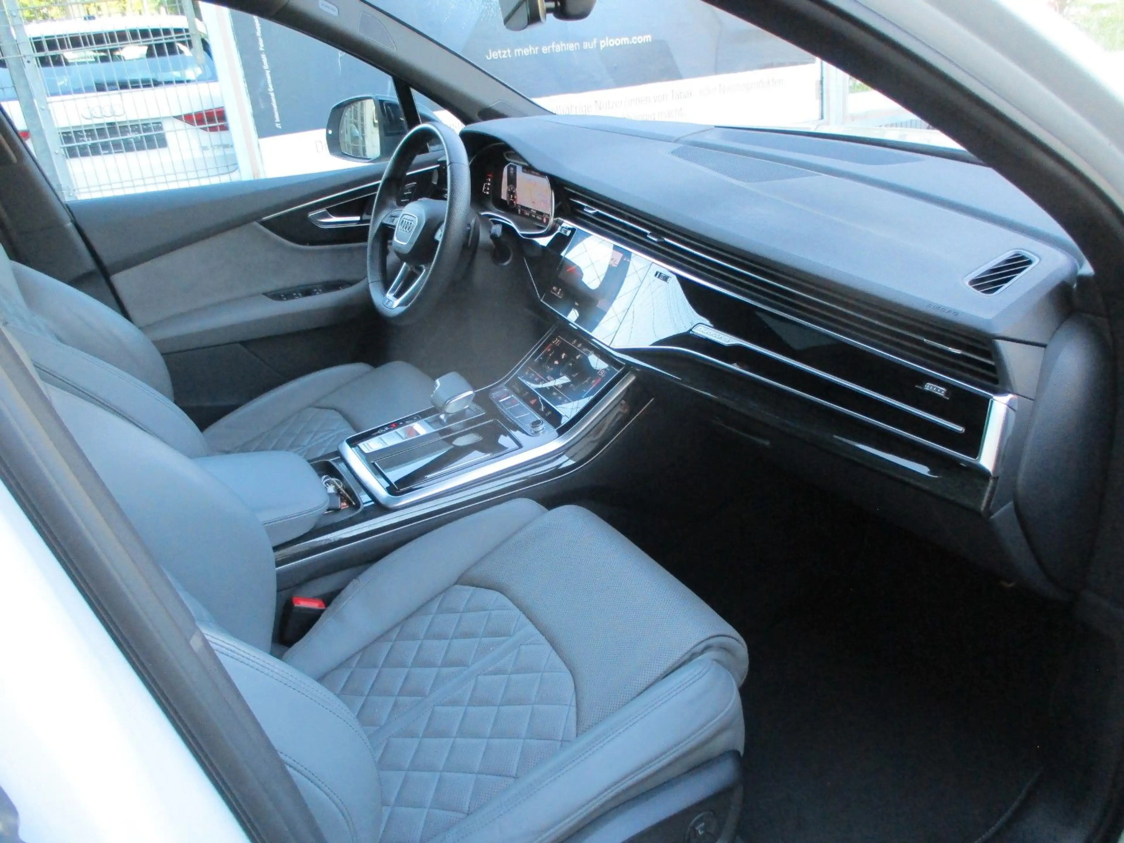 Audi SQ7 4.0 TDI quattro — photo 5