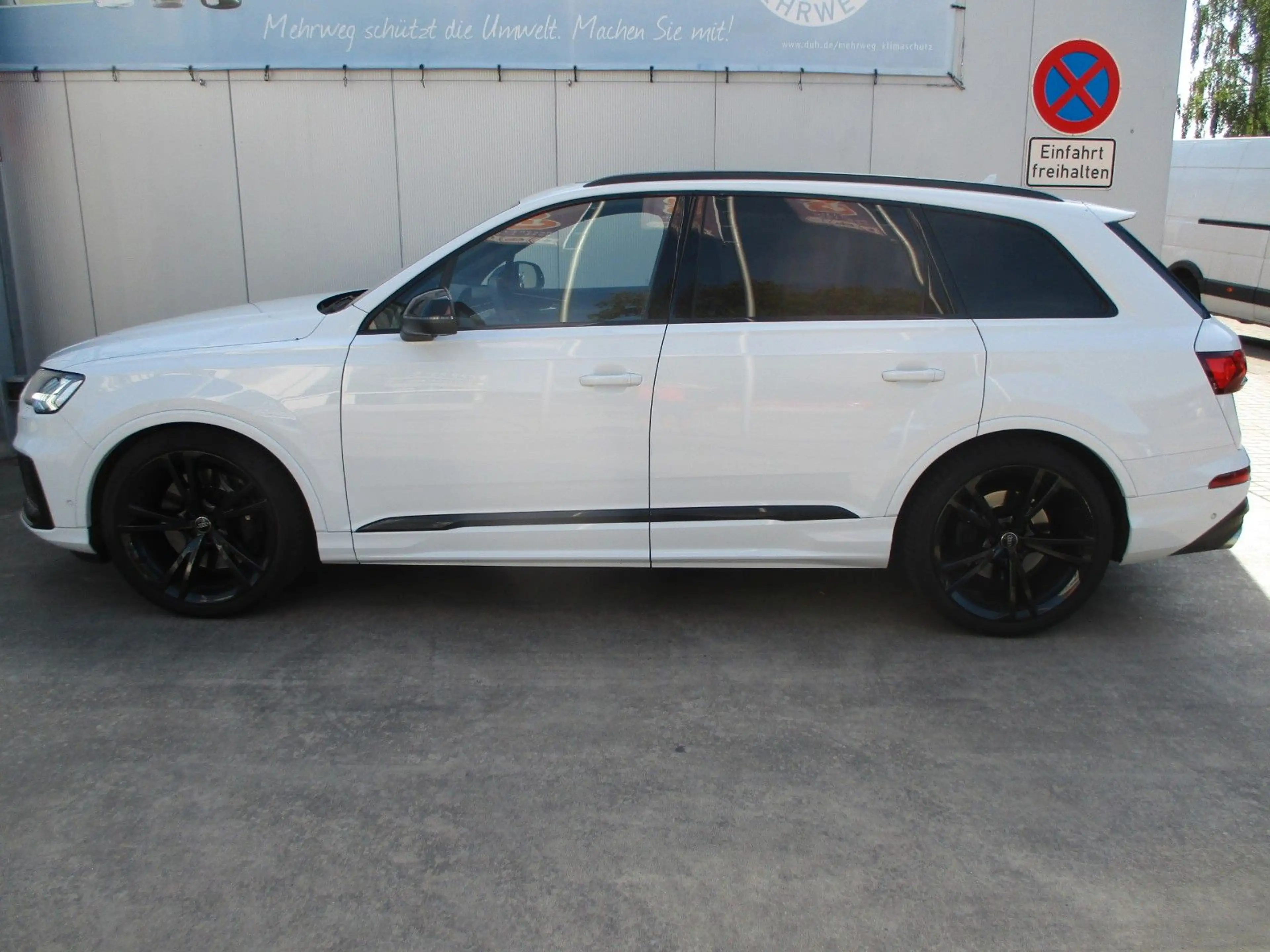 Audi SQ7 4.0 TDI quattro — photo 15