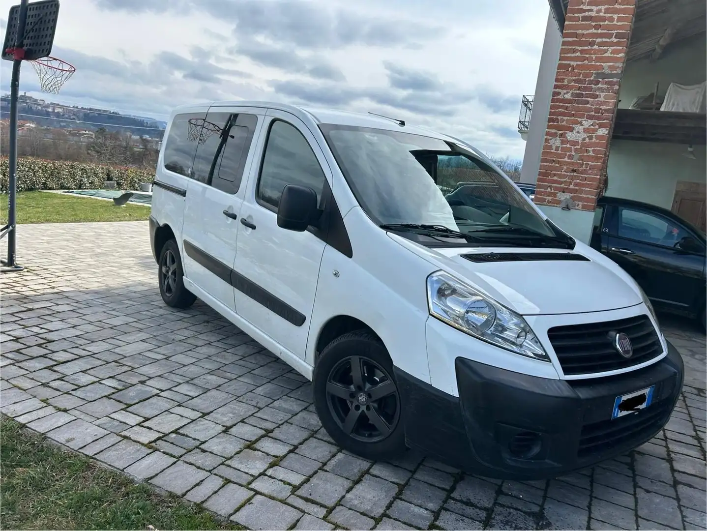 Fiat Scudo autovettura 6 posti - 2