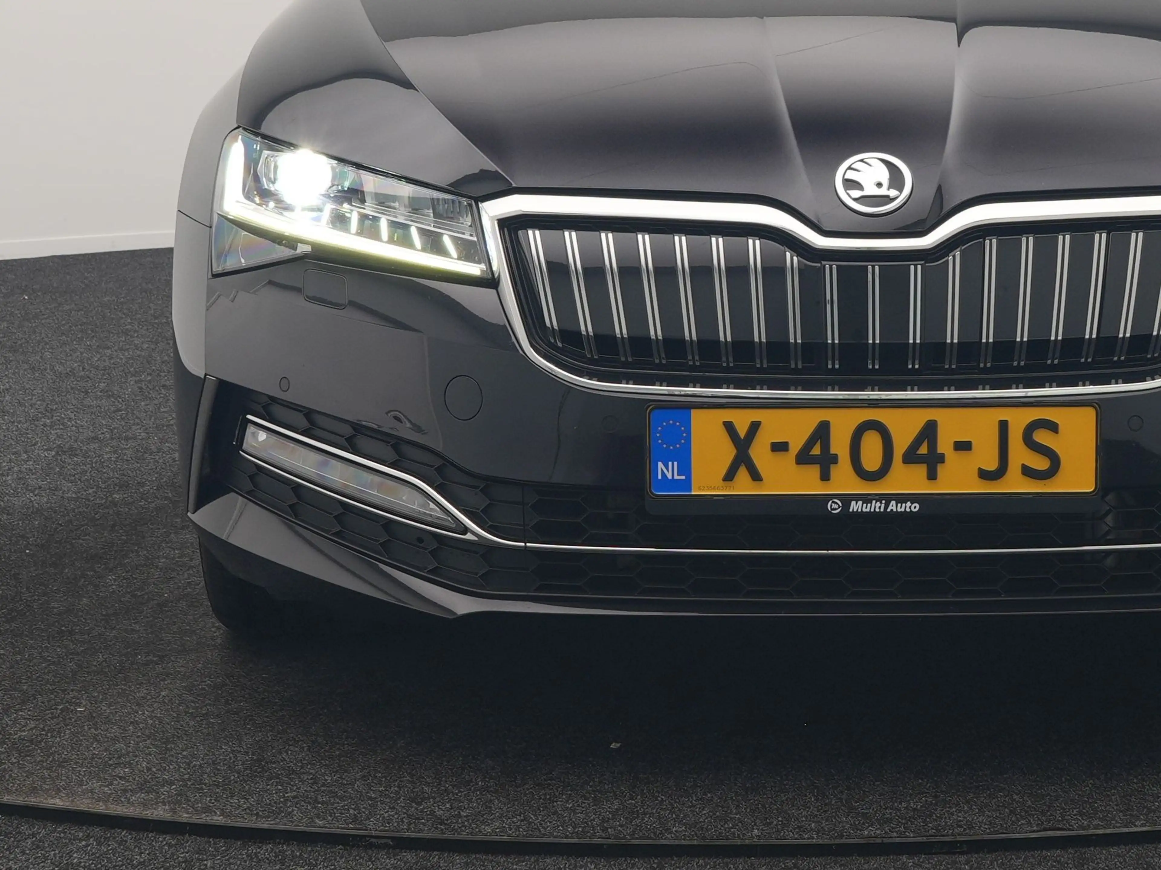Skoda Superb Combi 1.4 TSI iV Laurin & Klement PHEV 218pk | Tre — photo 15