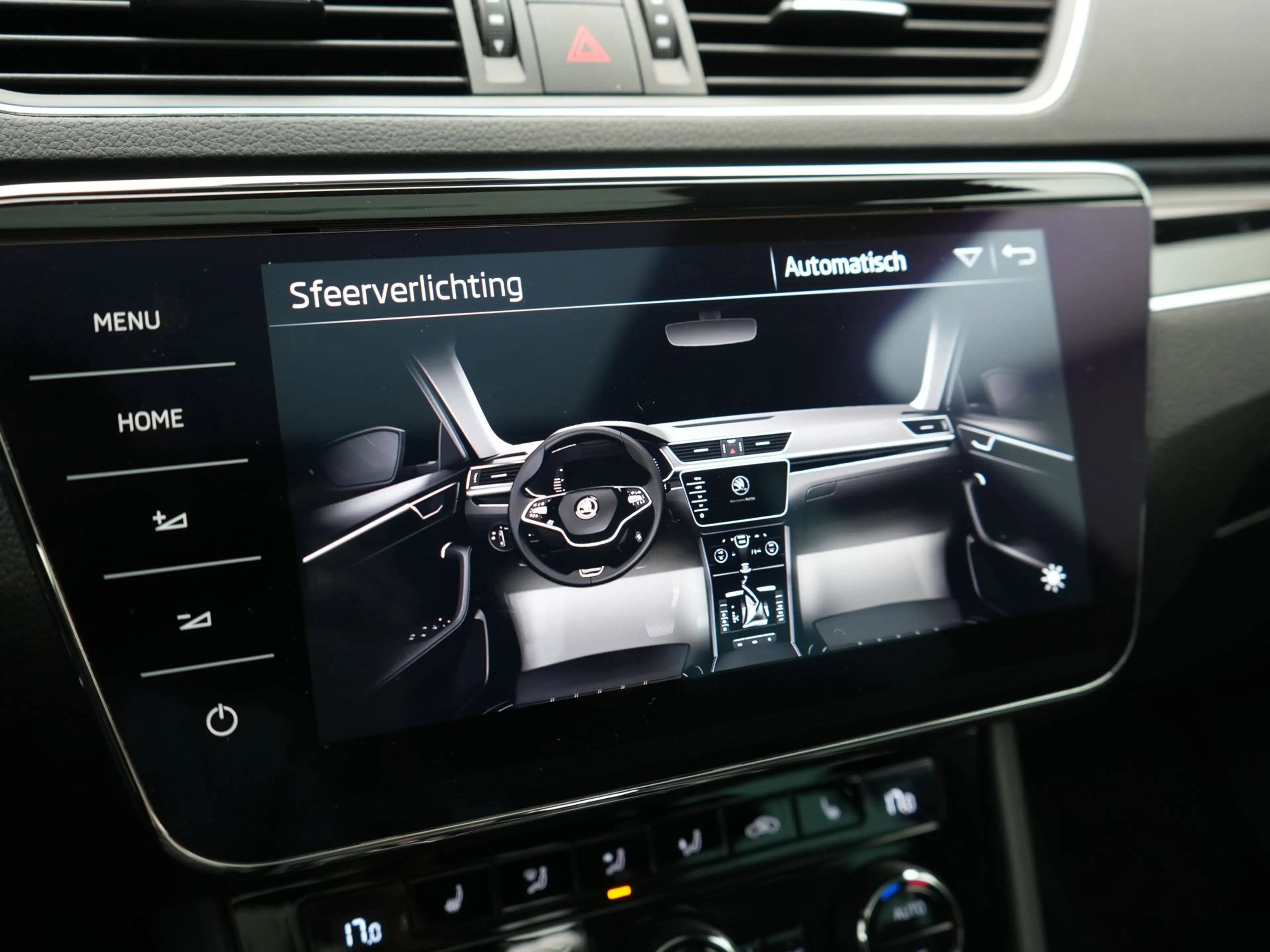 Skoda Superb Combi 1.4 TSI iV Laurin & Klement PHEV 218pk | Tre — photo 42