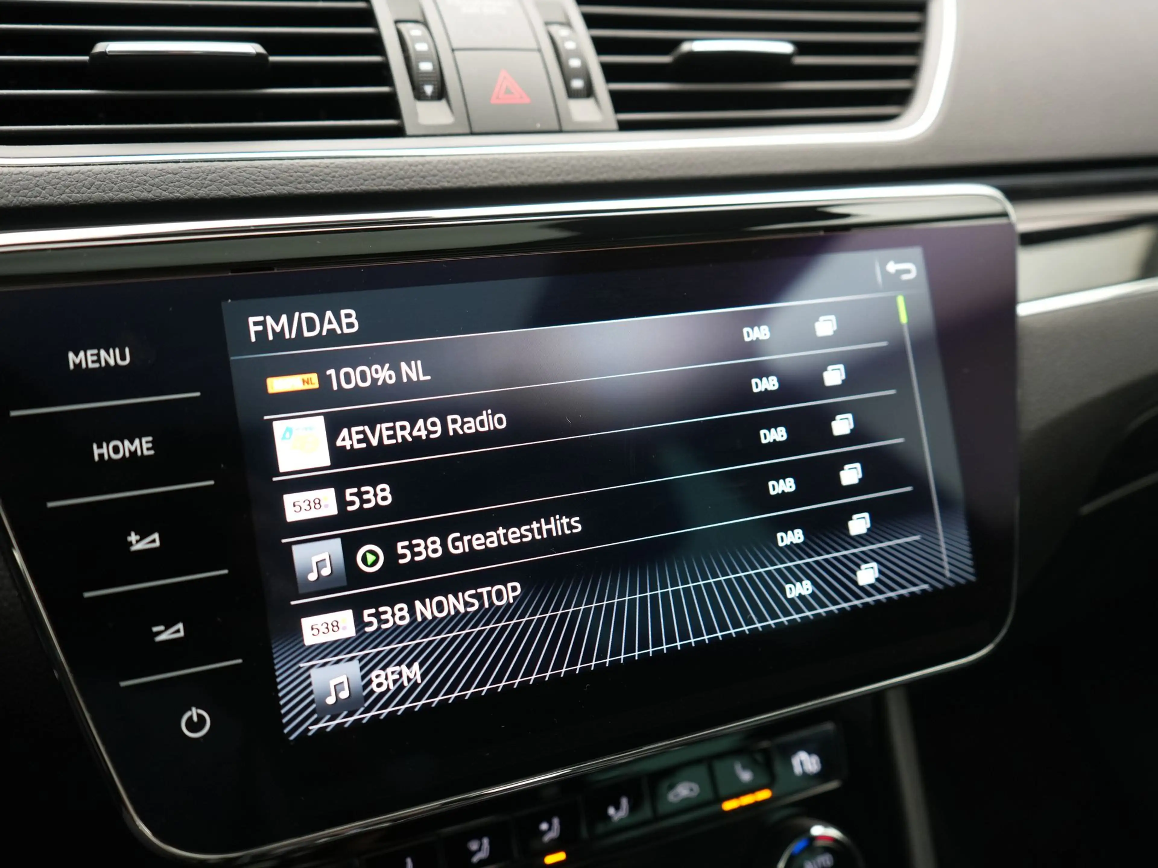Skoda Superb Combi 1.4 TSI iV Laurin & Klement PHEV 218pk | Tre — photo 41