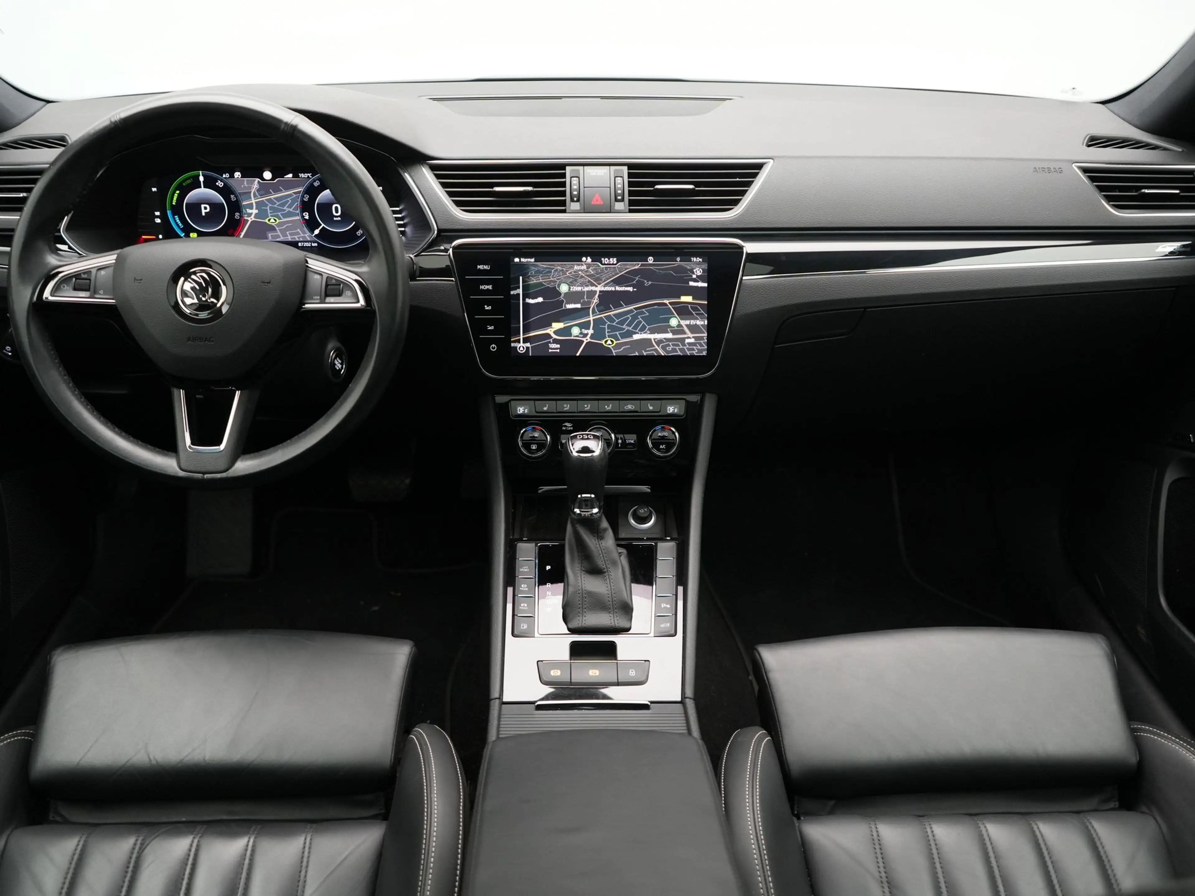 Skoda Superb Combi 1.4 TSI iV Laurin & Klement PHEV 218pk | Tre — photo 16