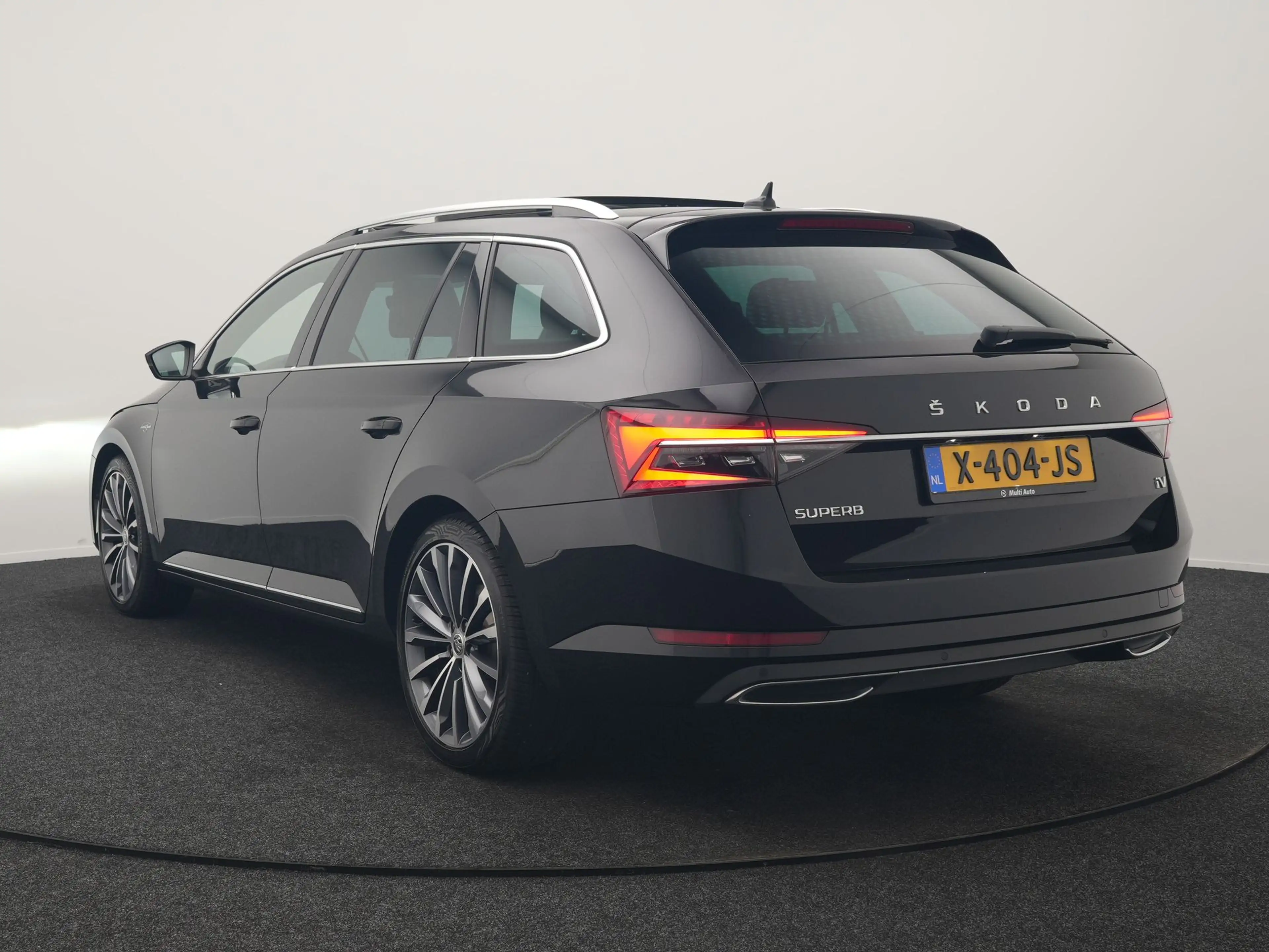 Skoda Superb Combi 1.4 TSI iV Laurin & Klement PHEV 218pk | Tre — photo 25