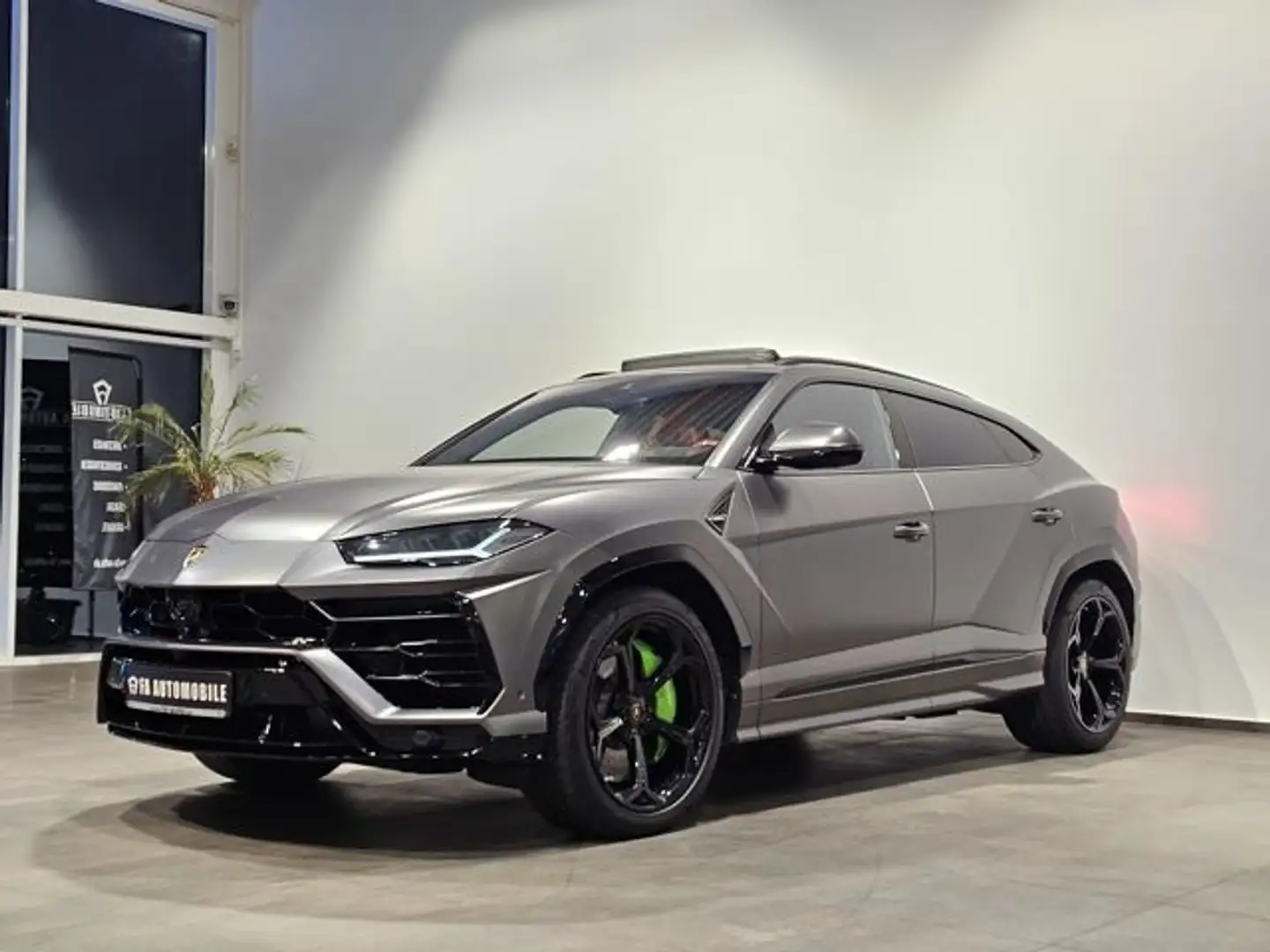 Lamborghini Urus 4.0 V8 3xTv Pano Nachts.HuD B&O Massage 22" Grijs - 2
