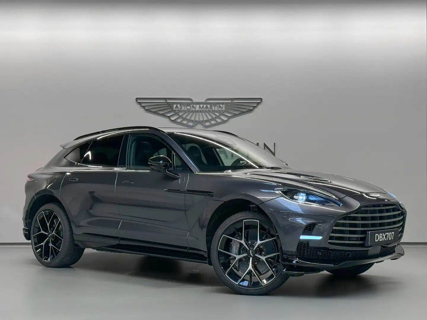 Aston Martin DBX 707 | NEW & LATEST TECHNOLOGY MODELYEAR 25.5 Grijs - 1