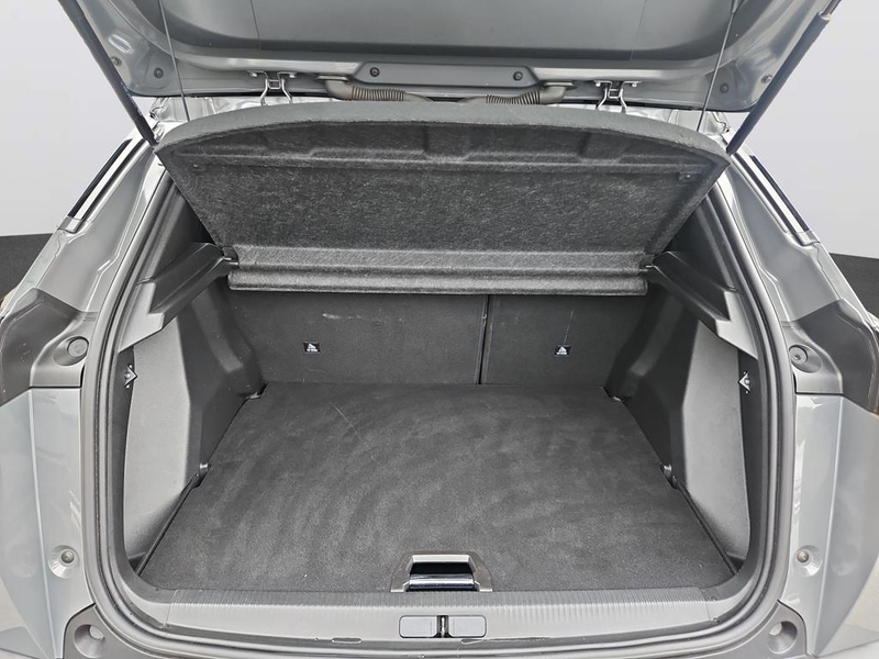 Peugeot 2008 GT — photo 8