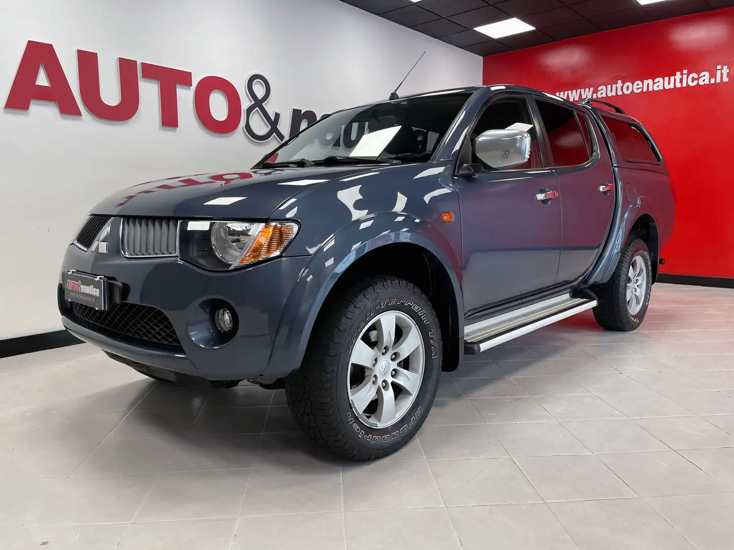 Mitsubishi L200 CAB IV 2006 D.CAB 2.5 DI-D INTENSE- IVA DEDUCIBILE Grigio - 1