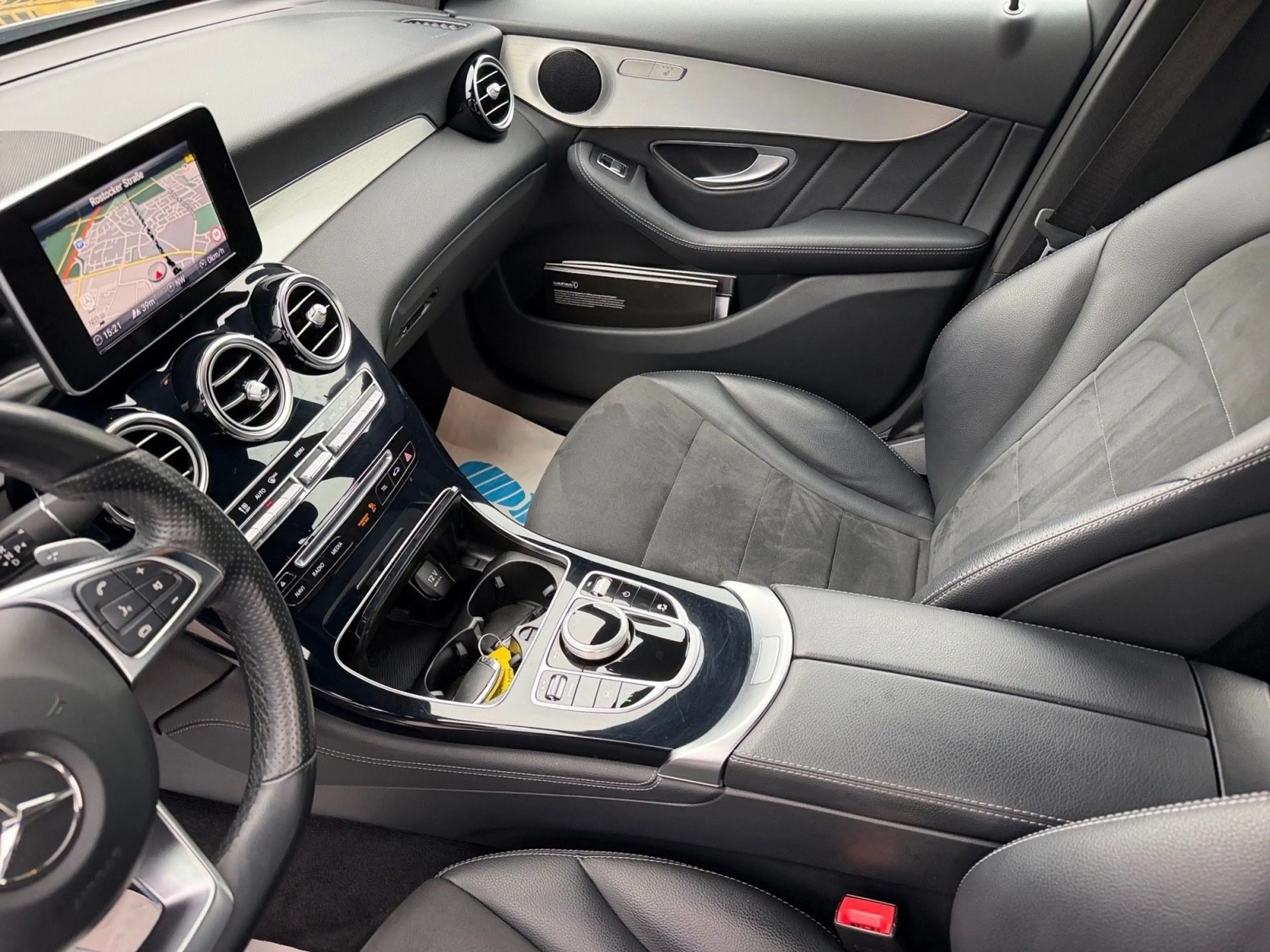 Mercedes-Benz GLC 250 GLC Coupe 4Matic AMG-Line LED Kamera — photo 13