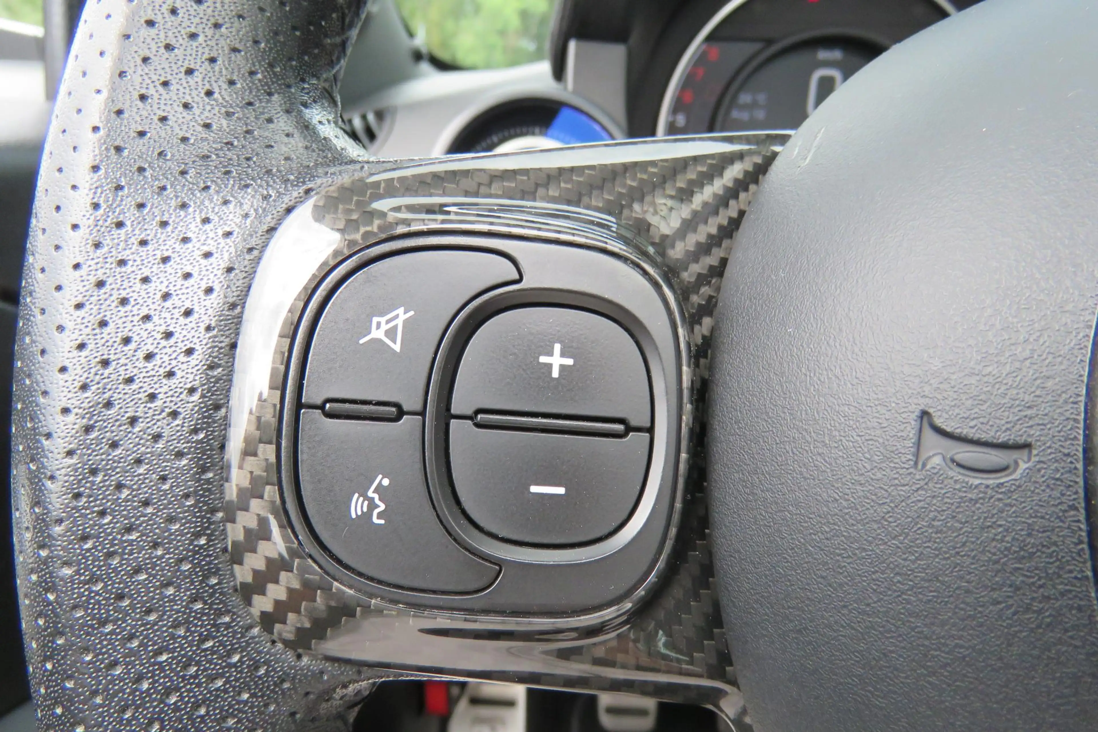 Abarth 595C 1.4 T-Jet Competizione Mooiste van Nederland. — photo 12