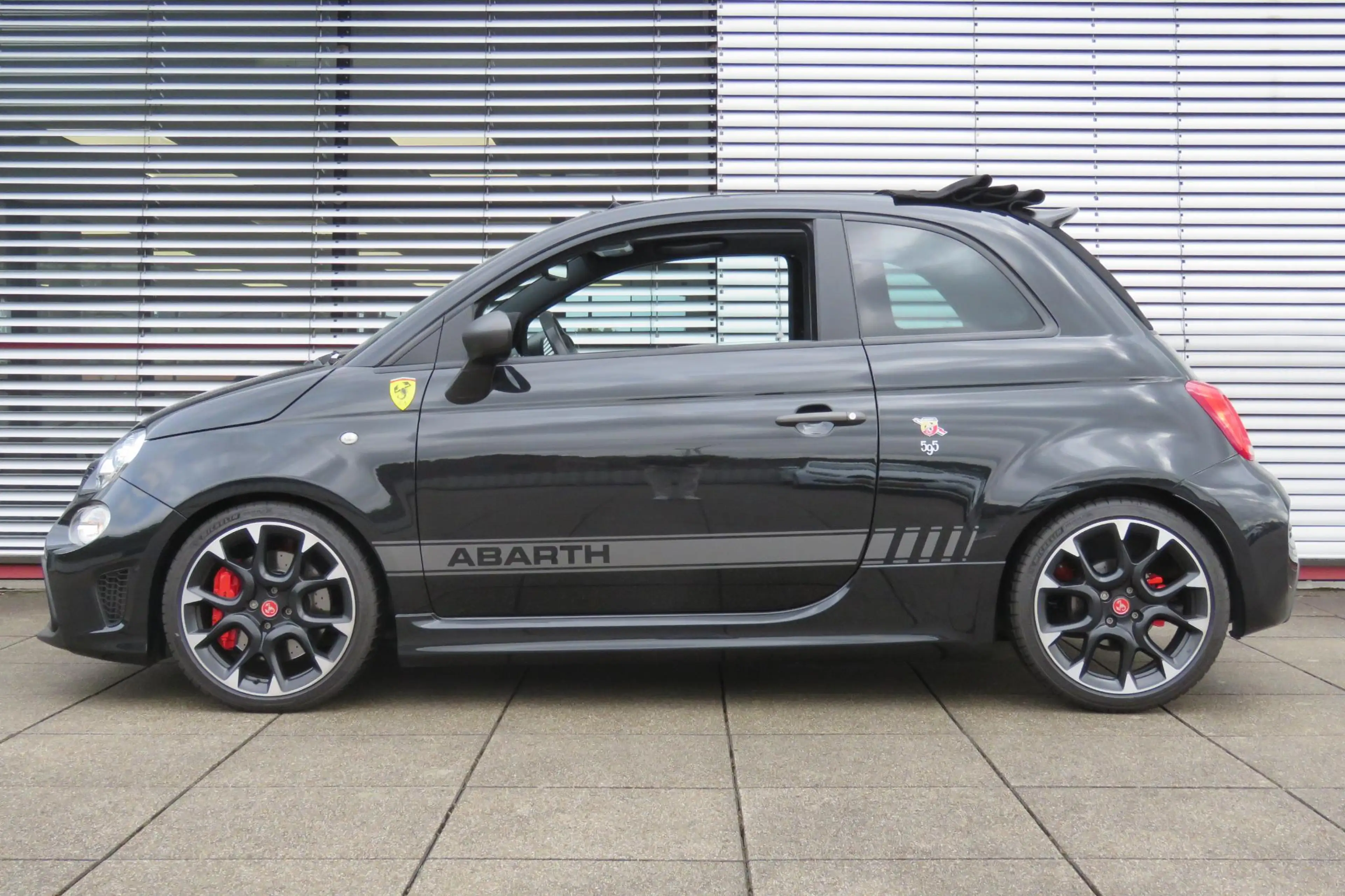 Abarth 595C 1.4 T-Jet Competizione Mooiste van Nederland. — photo 6