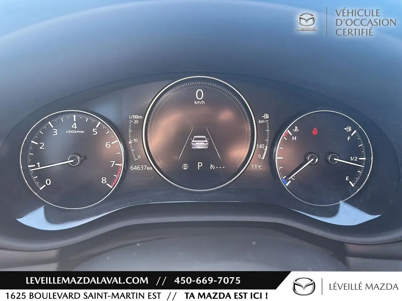 Mazda 3 снимка Mazda 3