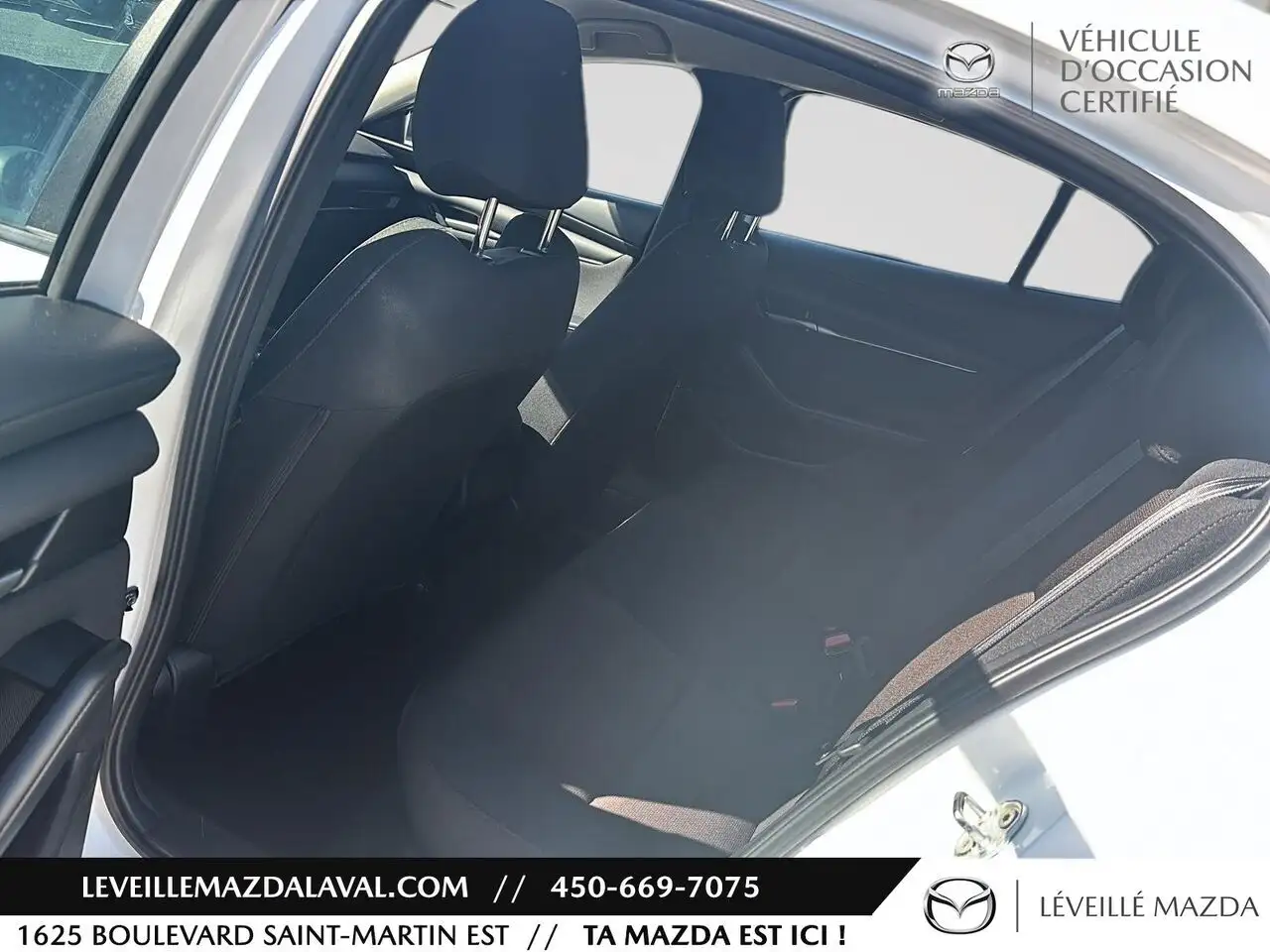 Mazda 3 снимка Mazda 3