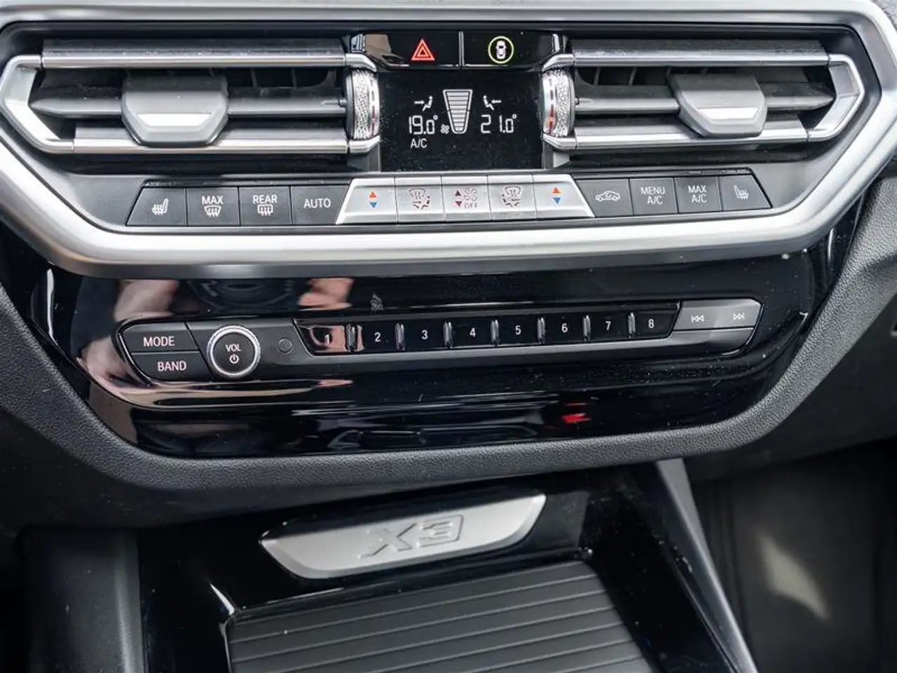 BMW X3 снимка BMW X3