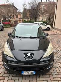 Peugeot 207 1.4 HDI 70 CV 5p