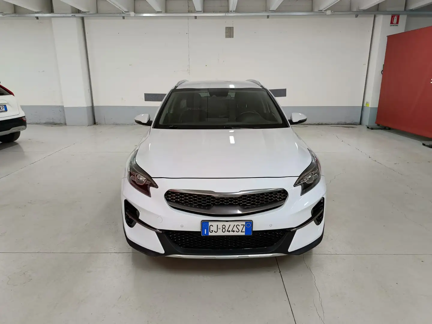 Kia XCeed 1.0 T-GDi High Tech Blanc - 1