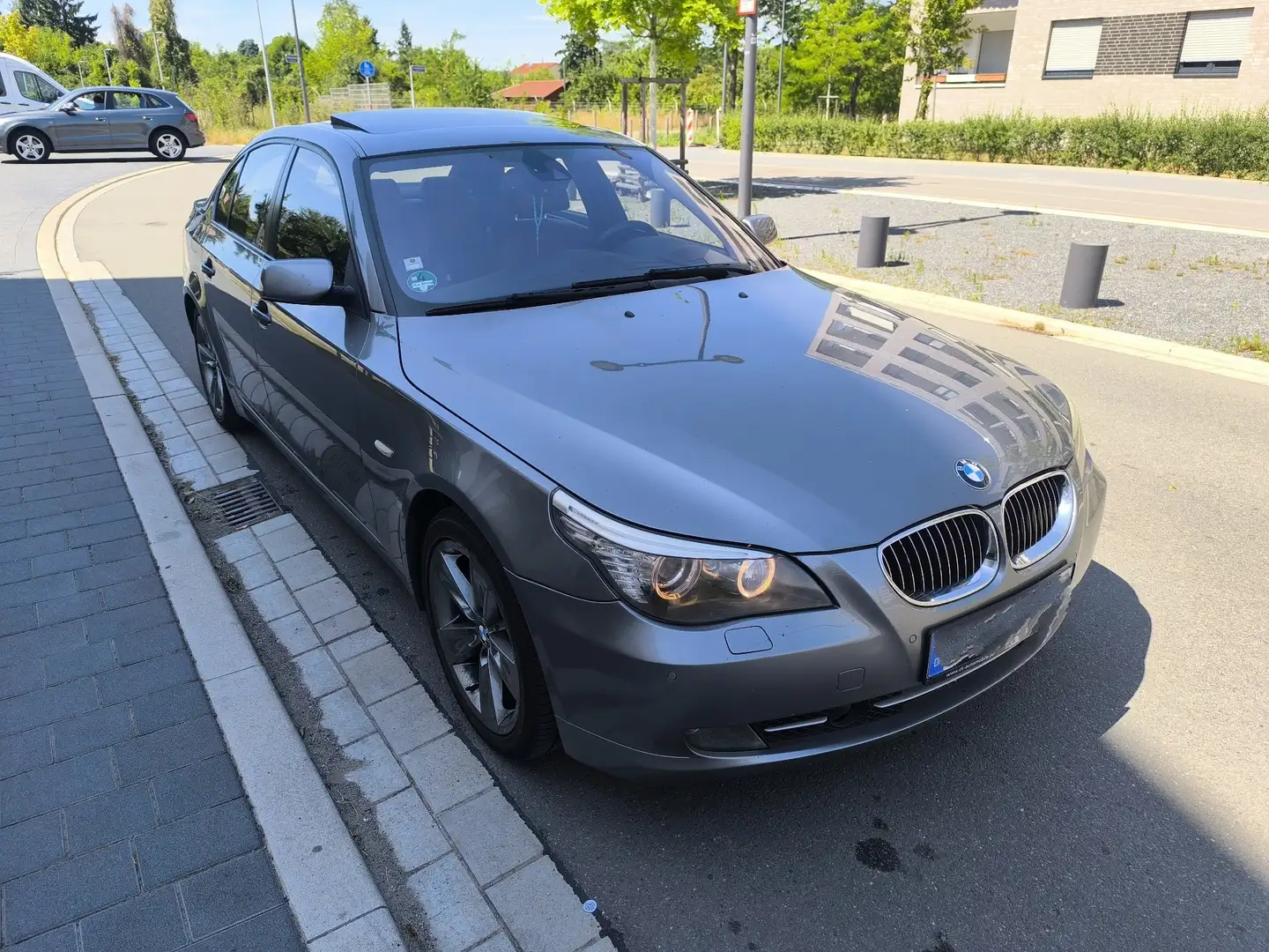 BMW 530 530i xDrive Aut. - 1