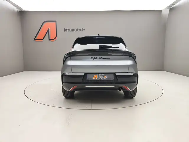 Alfa Romeo Junior view 6