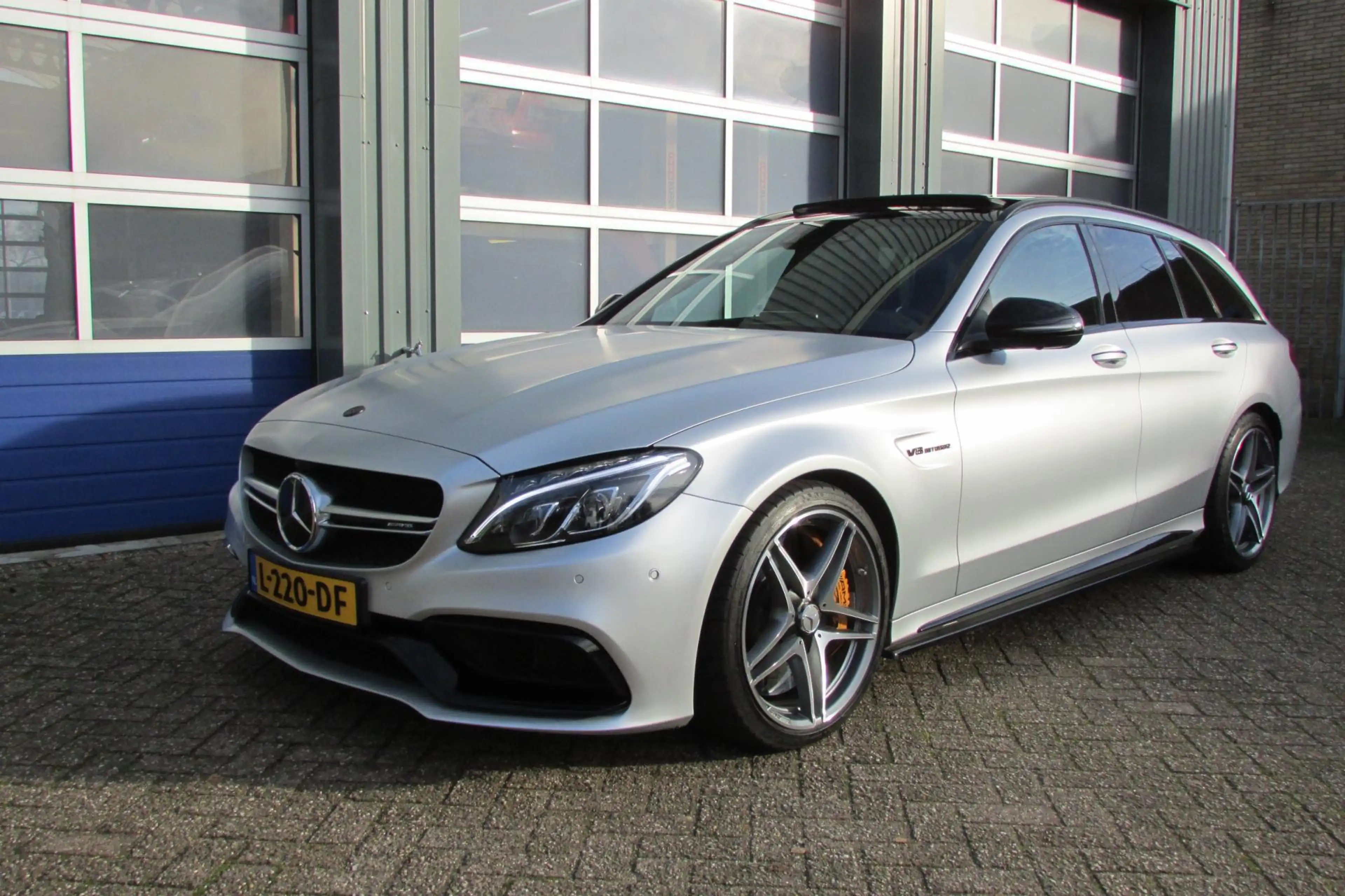 Mercedes-Benz C 63 AMG Estate S I 510 PK I Keramisch I Burm. I Matt lak I — photo 3