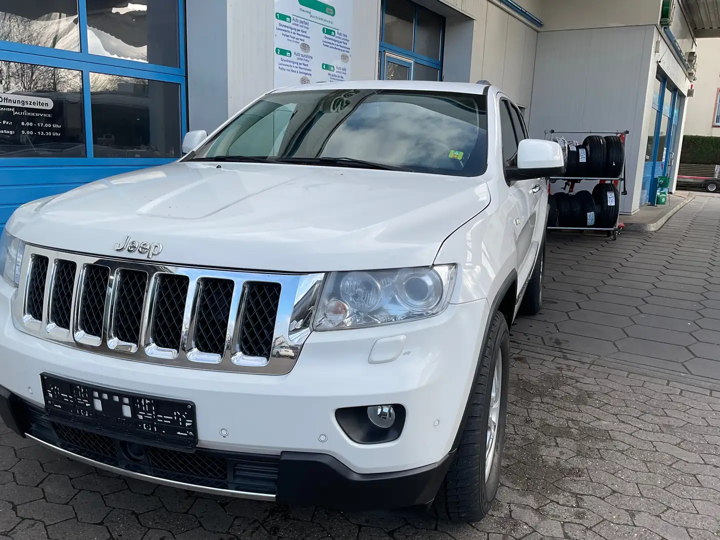 Jeep Grand Cherokee 3.0 CRD Overland Weiß - 1