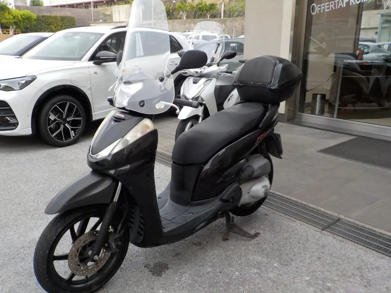 Honda SH 300