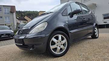 AUTOM+TÜV+GARANTIE+88.000KM+KLIMA+8REIFEN