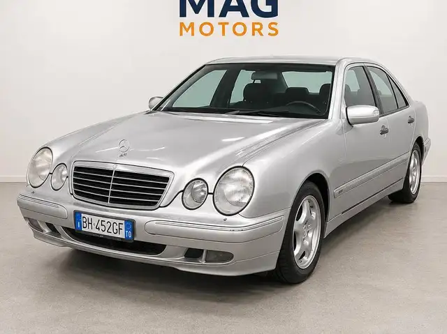 Mercedes-Benz E 200 Classe E - W210 Berlina k Avantgarde FL